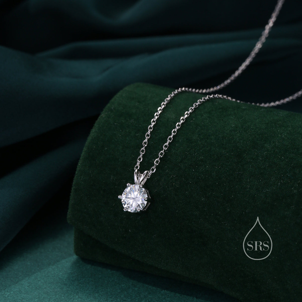 1 Carat Moissanite Diamond Classic Single Stone Pendant Necklace in Sterling Silver, Genuine Moissanite Diamond, 18 inch chain