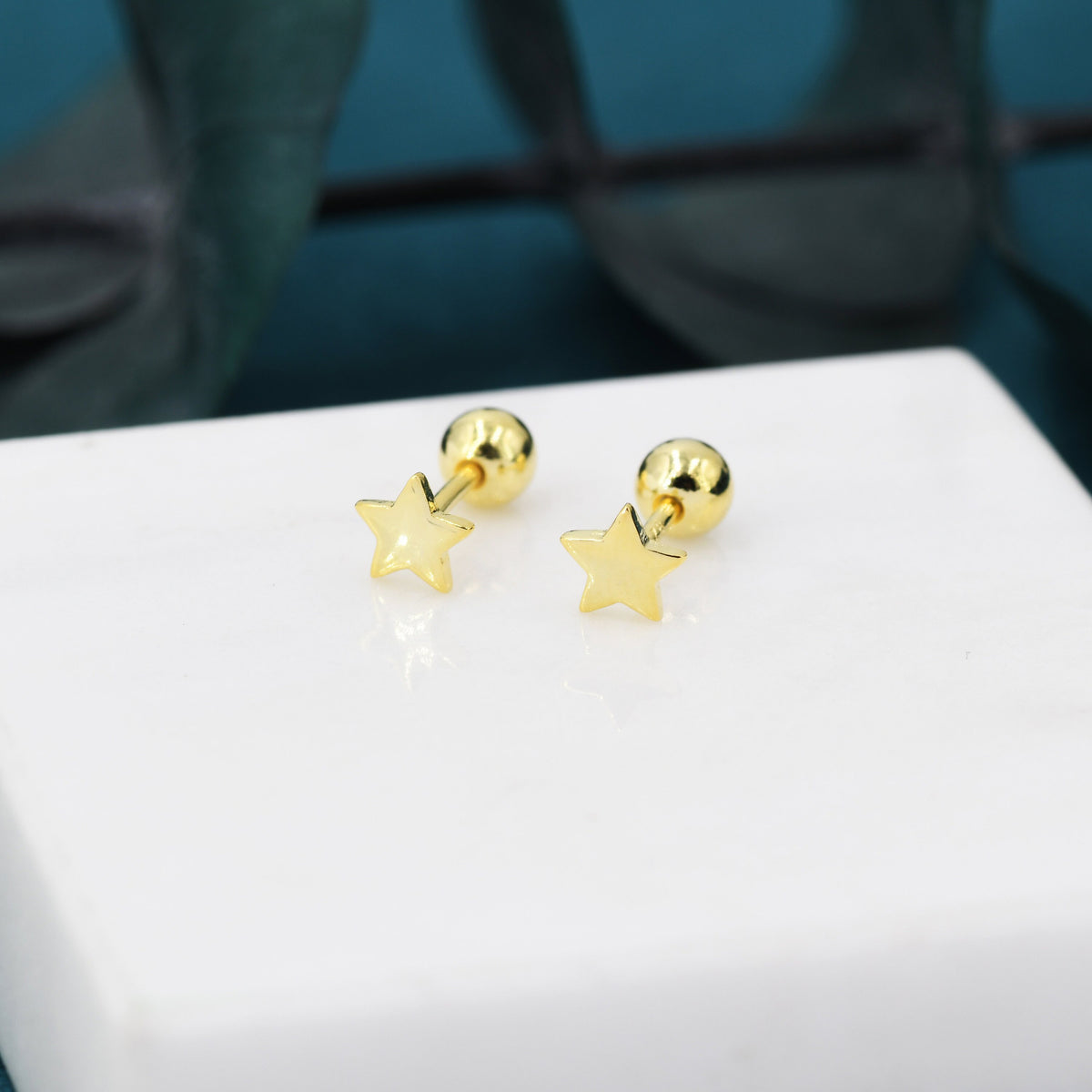 Small Pair of Star Stud Earrings in Sterling Silver, Rose Gold and Silver, Screw Back Earrings - helix ,cartilage , conch, tragus
