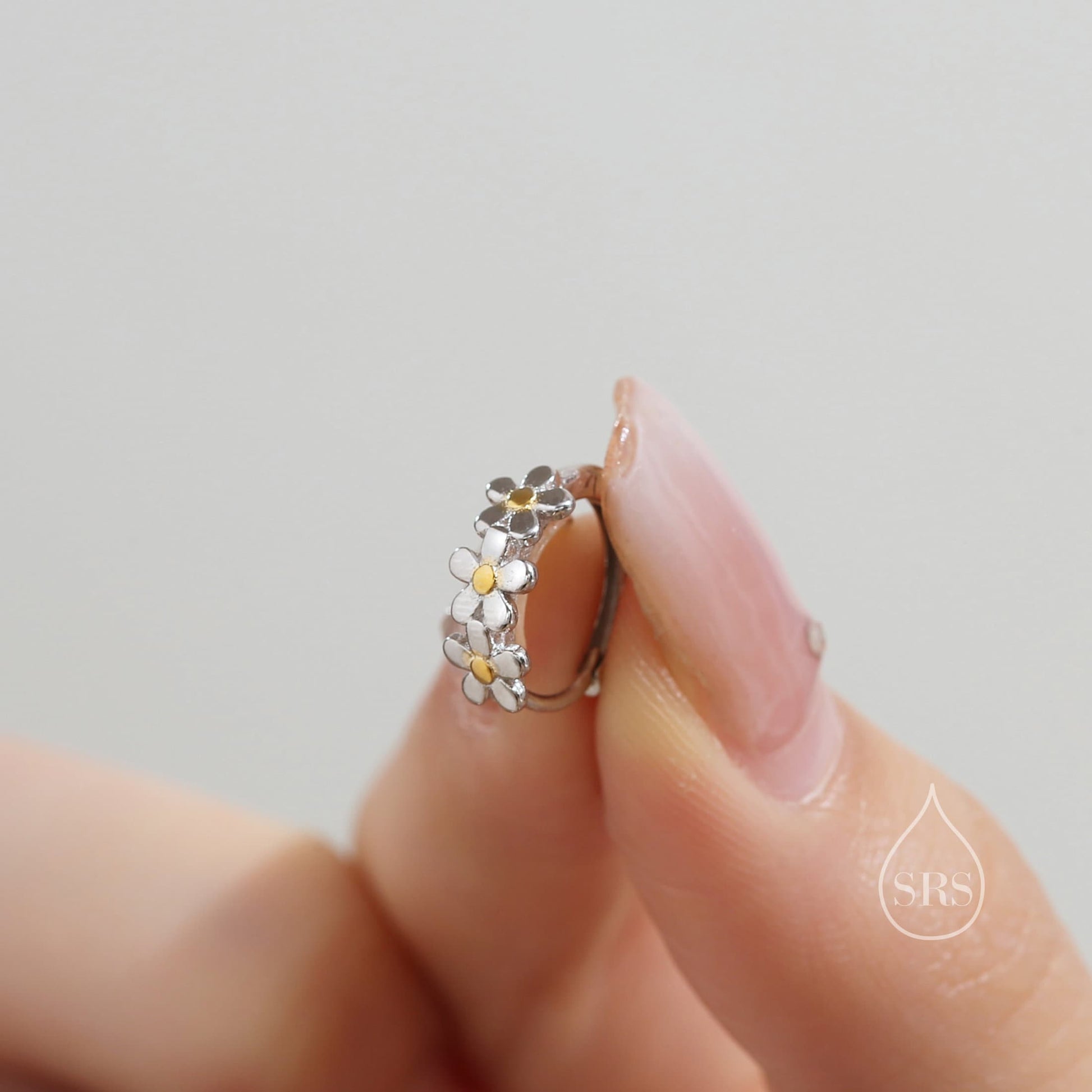 Daisy Chain Huggie Hoop in Sterling Silver, Partial Gold, Flower hoop Earrings, Forget Me Not Floral Earrings, 10mm Inner Diameter