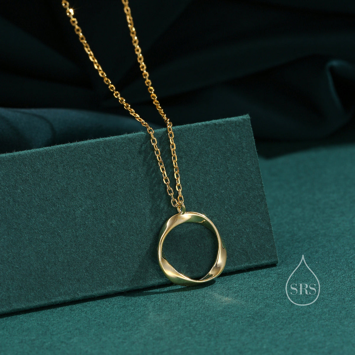 Mobius Circle Pendant Necklace in Sterling Silver, Silver or Gold, Delicate Mobius Strip Geometric Necklace