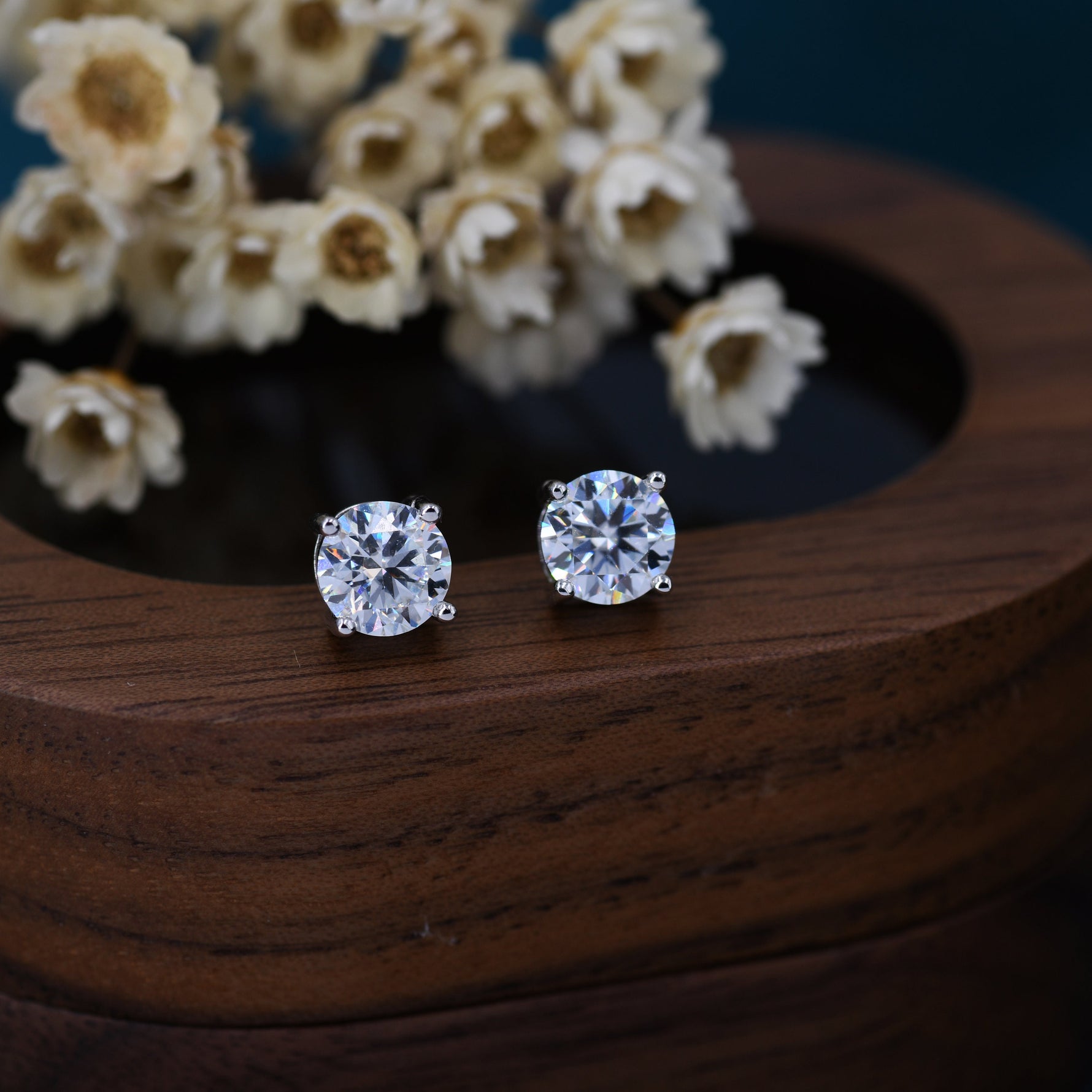 Sterling Silver Brilliant Cut Moissanite 16G Flat Back Labret Earrings