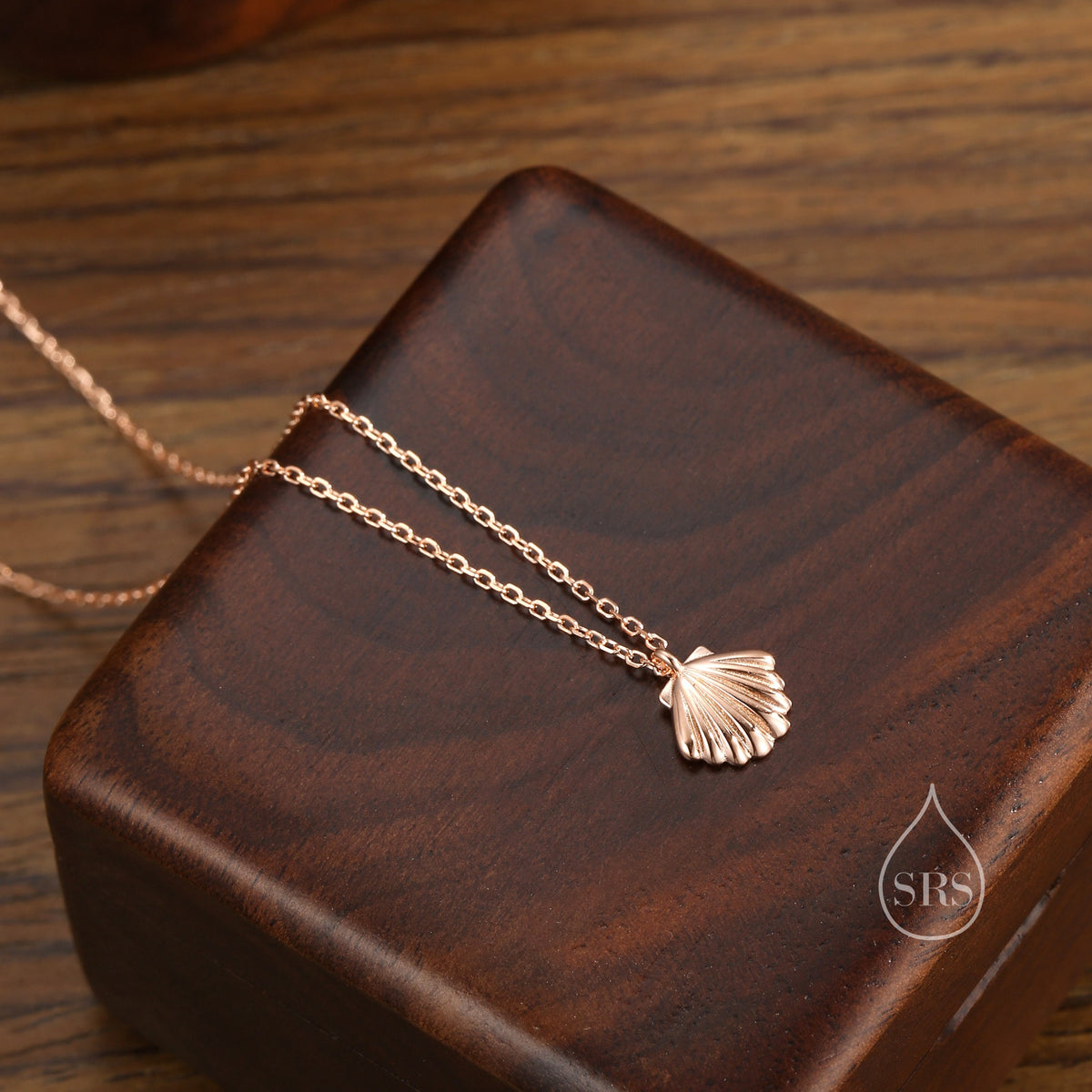 Seashell Pendant Necklace in Sterling Silver, Silver or Gold or Rose Gold, Ocean Necklace, Shell Necklace, Sea Shell Necklace