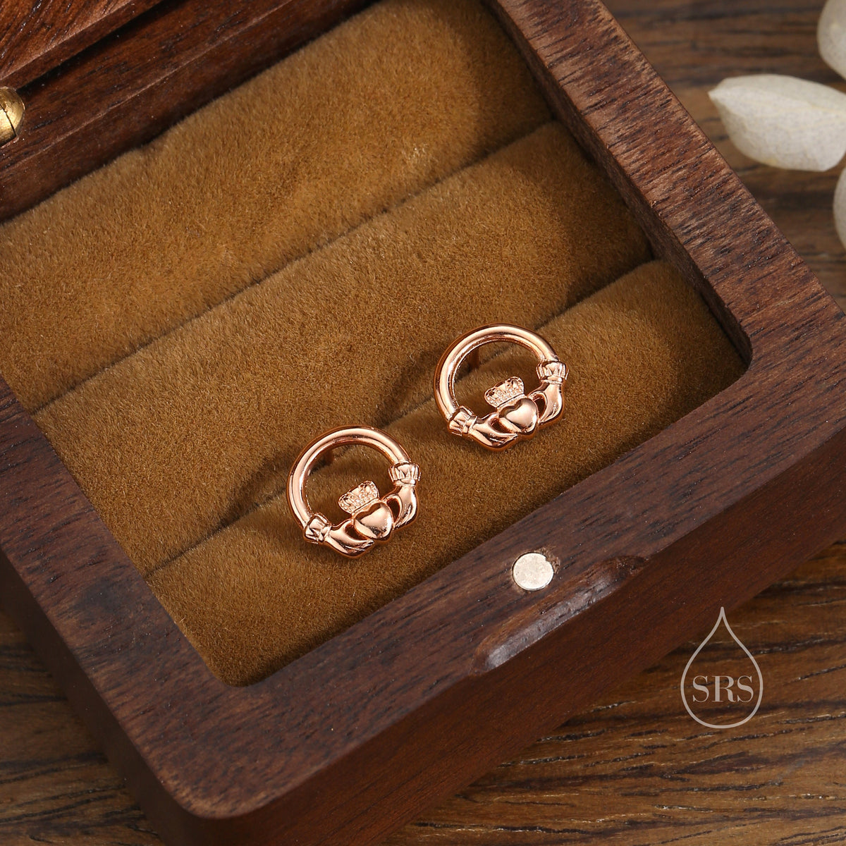 Claddagh Stud Earrings