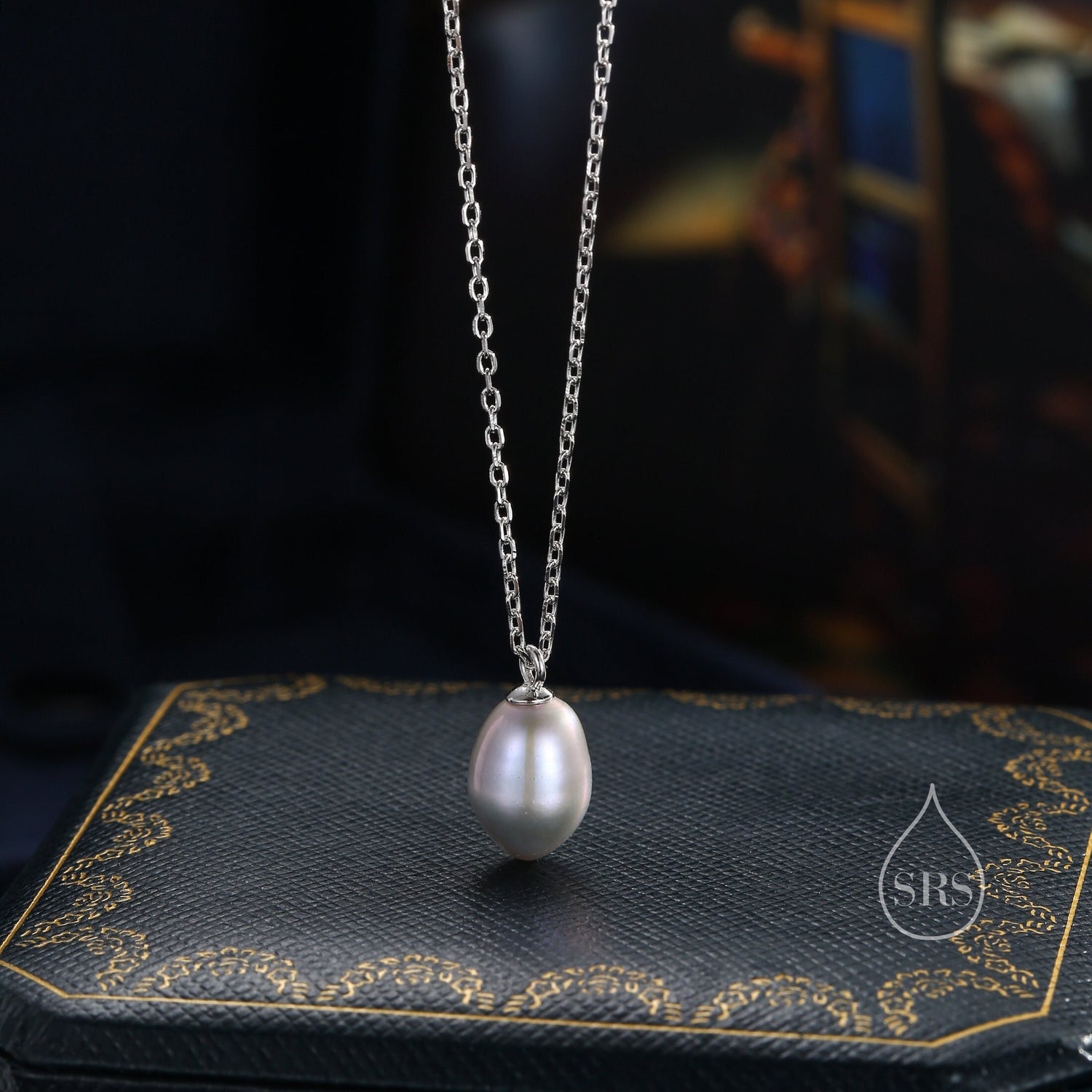 Natural Metallic Grey Pearl Necklace in Sterling Silver, Genuine Freshwater Pearl Pendant Necklace in Sterling Silver, Oval Pearl