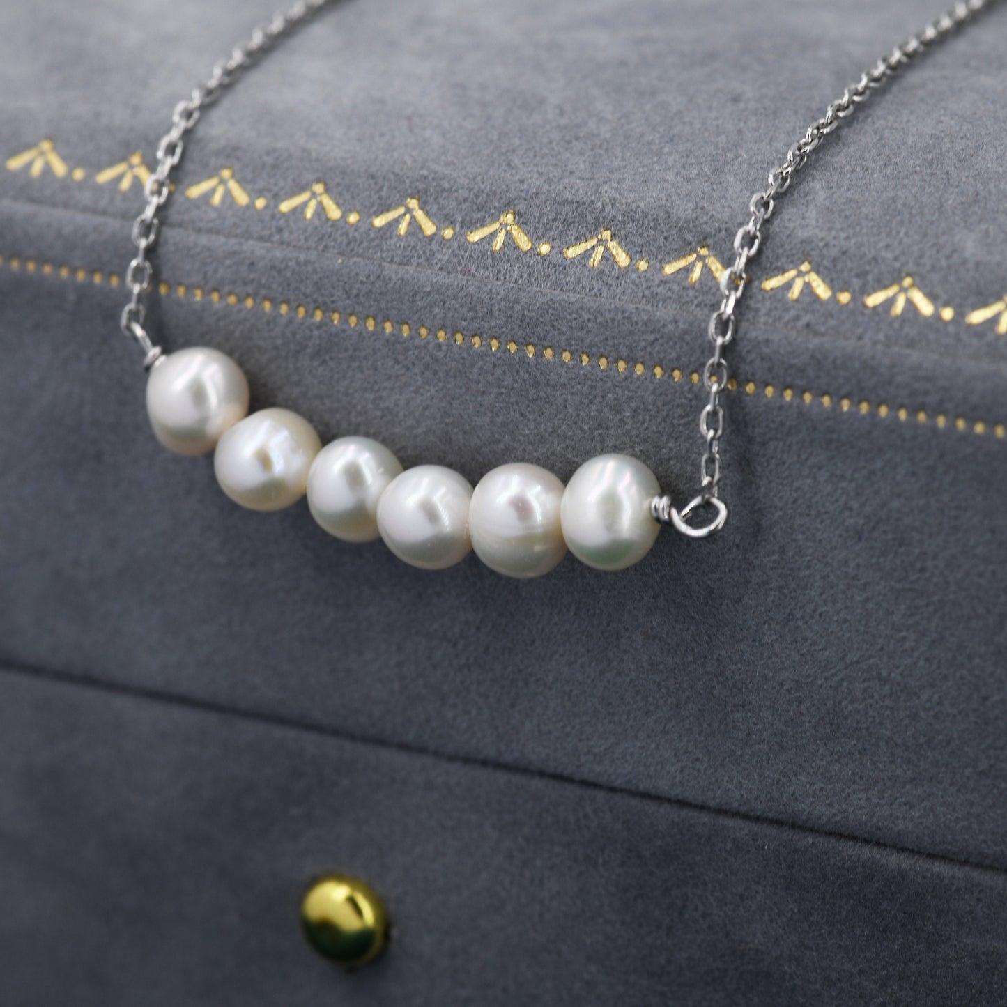 Genuine Freshwater Pearl Bar Pendant Necklace in Sterling Silver, Irregular Shaped Baroque Pearl Necklace, Delicate Keshi Pearl Necklace