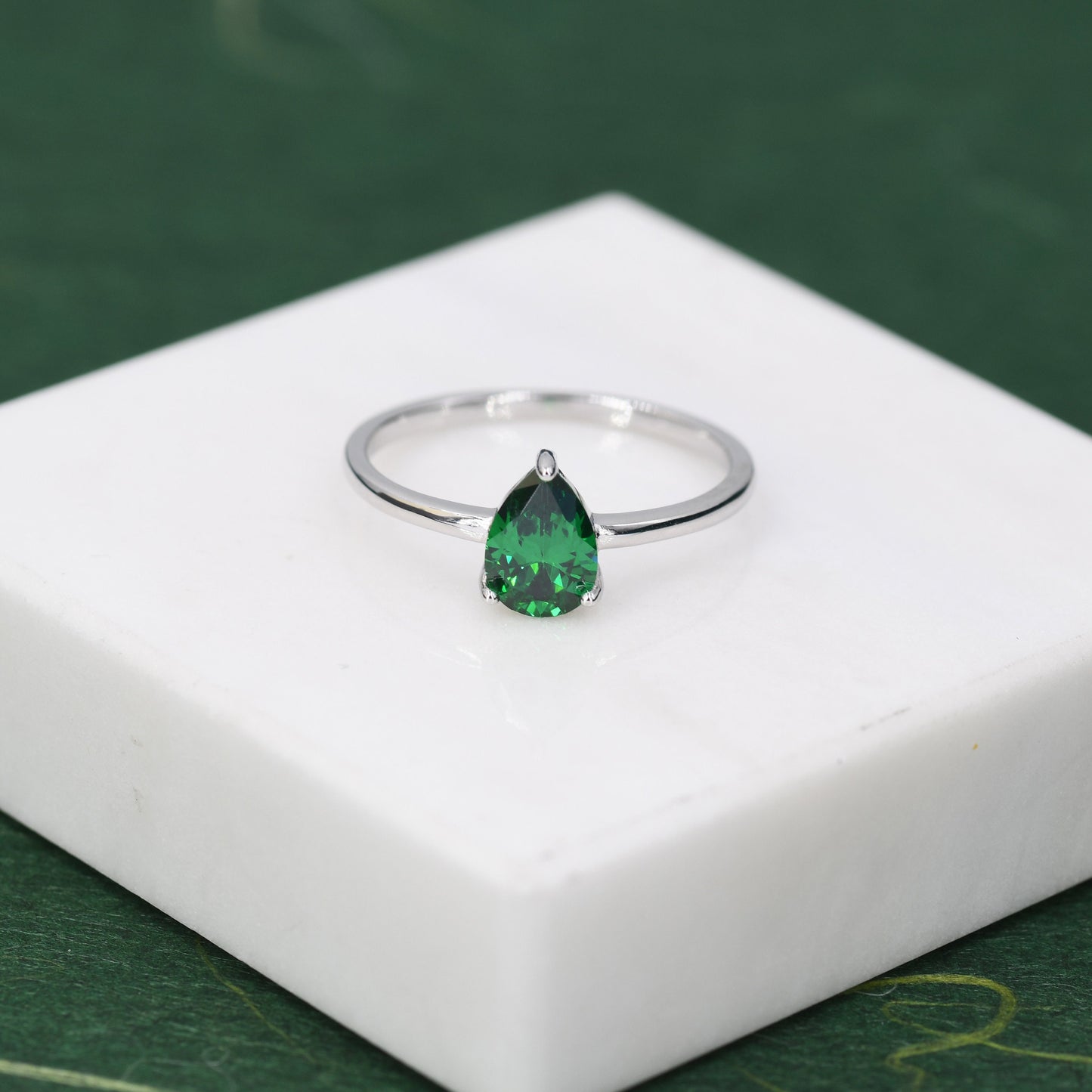 1 Carat Emerald Green CZ Pear Cut Ring in Sterling Silver, 5x7mm Green Zircon Ring, US Size 5-8, Droplet Ring, May Birthstone