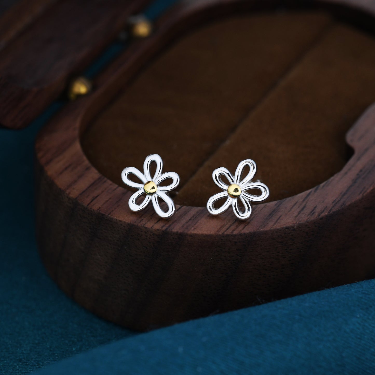 Dainty Forget-me-not Flower Stud Earrings in Sterling Silver - Floral Blossom Flower Stud Earrings -  Nature Inspired