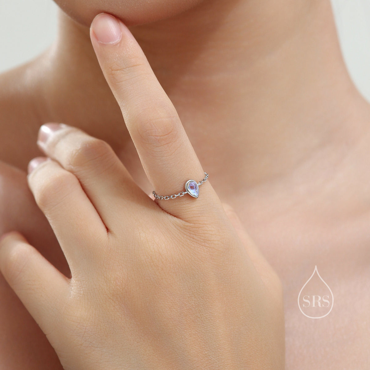 Moonstone Pear Droplet Soft Chain Ring