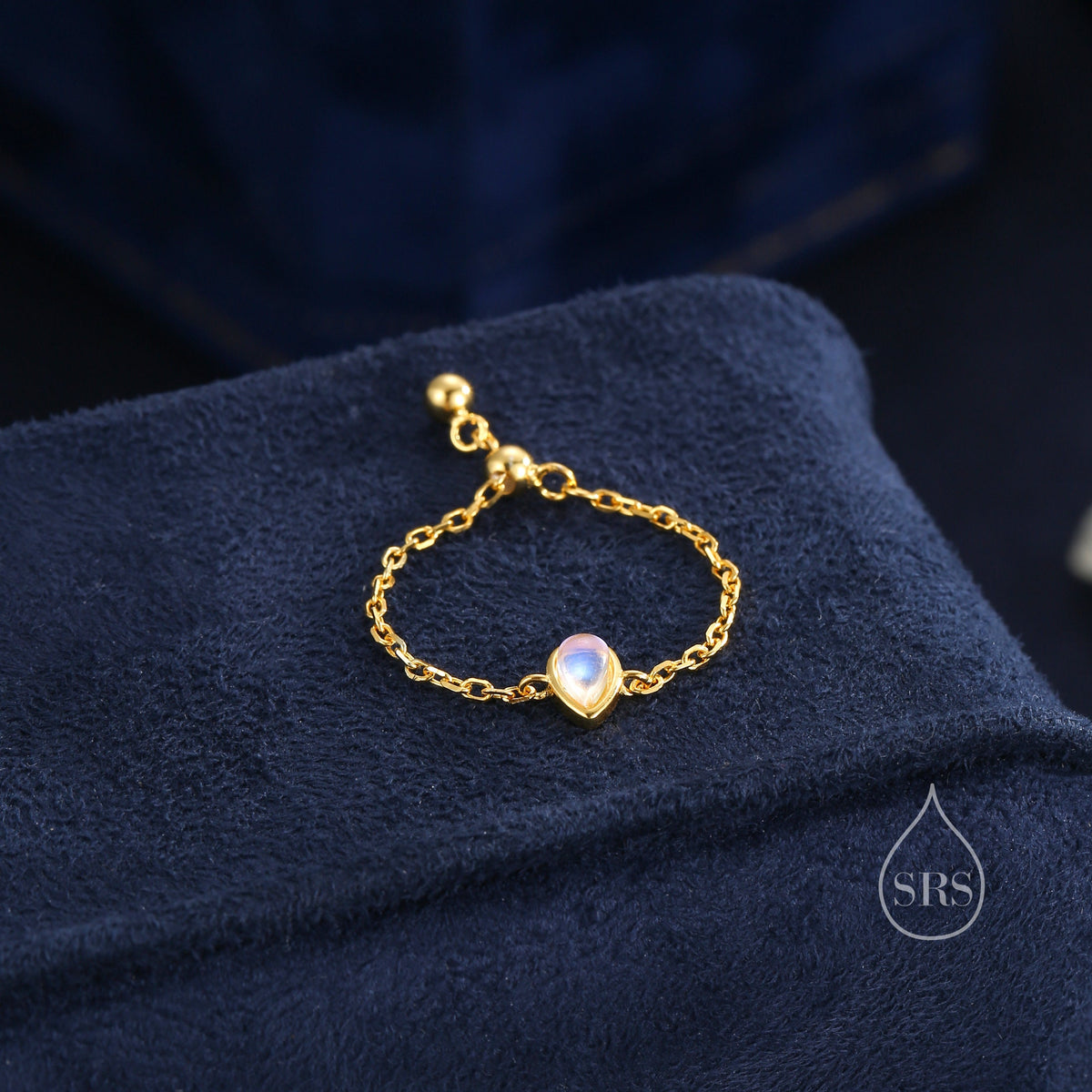 Moonstone Pear Droplet Soft Chain Ring