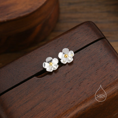 Sterling Silver Forget-me-not Flower Stud Earrings, Polished Finish, Nature Inspired Blossom Earrings, Cute and Quirky