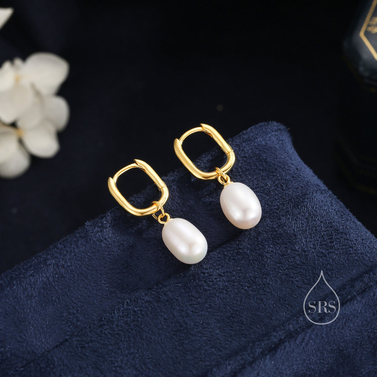Oval Pearl Oval Hoop Earrings in Sterling Silver, Detachable Pearl Rectangle Hoop Earrings, Pearl Square Huggie Hoops, Keshi Pearls