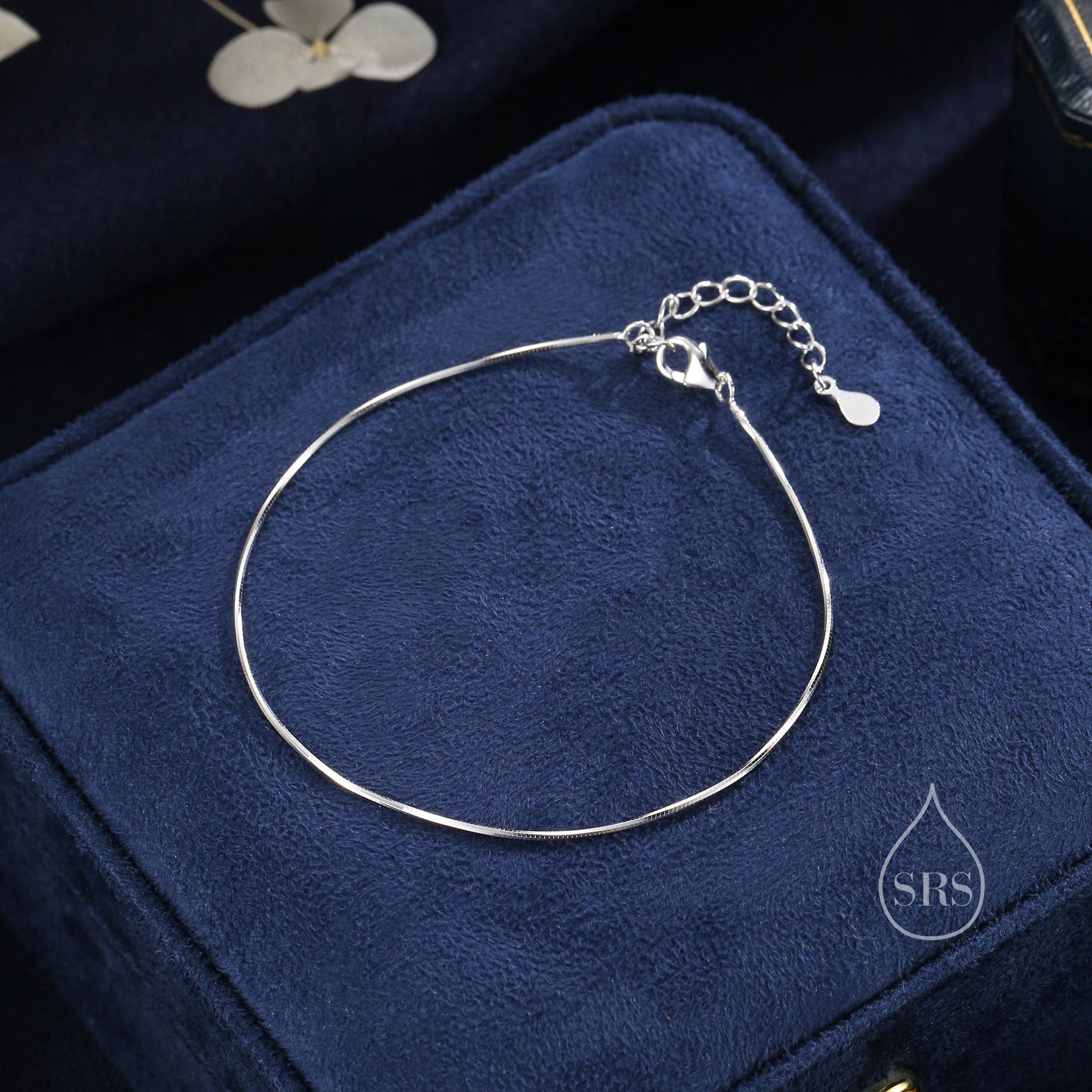 Sterling Silver Minimalist Chain Bracelet, Skinny Chain Bracelet, Sparkly Chain Bracelet, Sterling Silver Sparkling Chain Bracelet