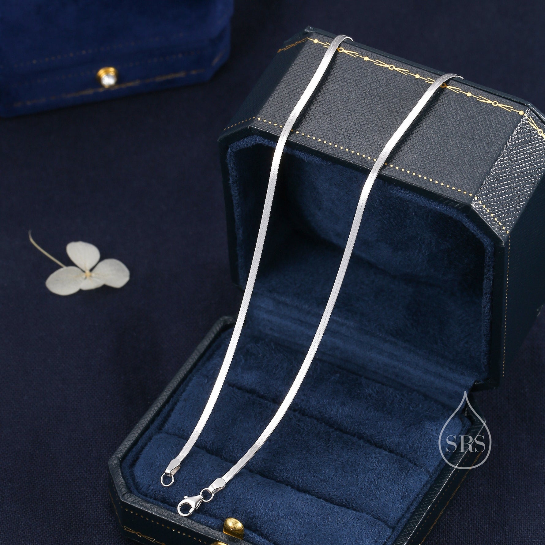Flat Chain Necklace