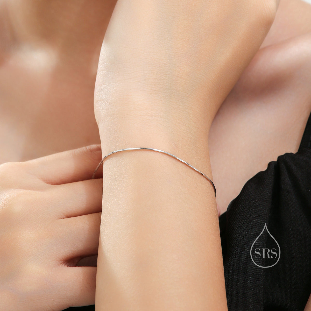 Sterling Silver Minimalist Chain Bracelet, Skinny Chain Bracelet, Sparkly Chain Bracelet, Sterling Silver Sparkling Chain Bracelet
