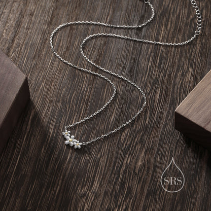 Sterling Silver Forget Me Not Flower Trio Pendant Necklace, Three Flower Necklace, Daisy Chain Necklace, Two Tone Flower Pendant Necklace