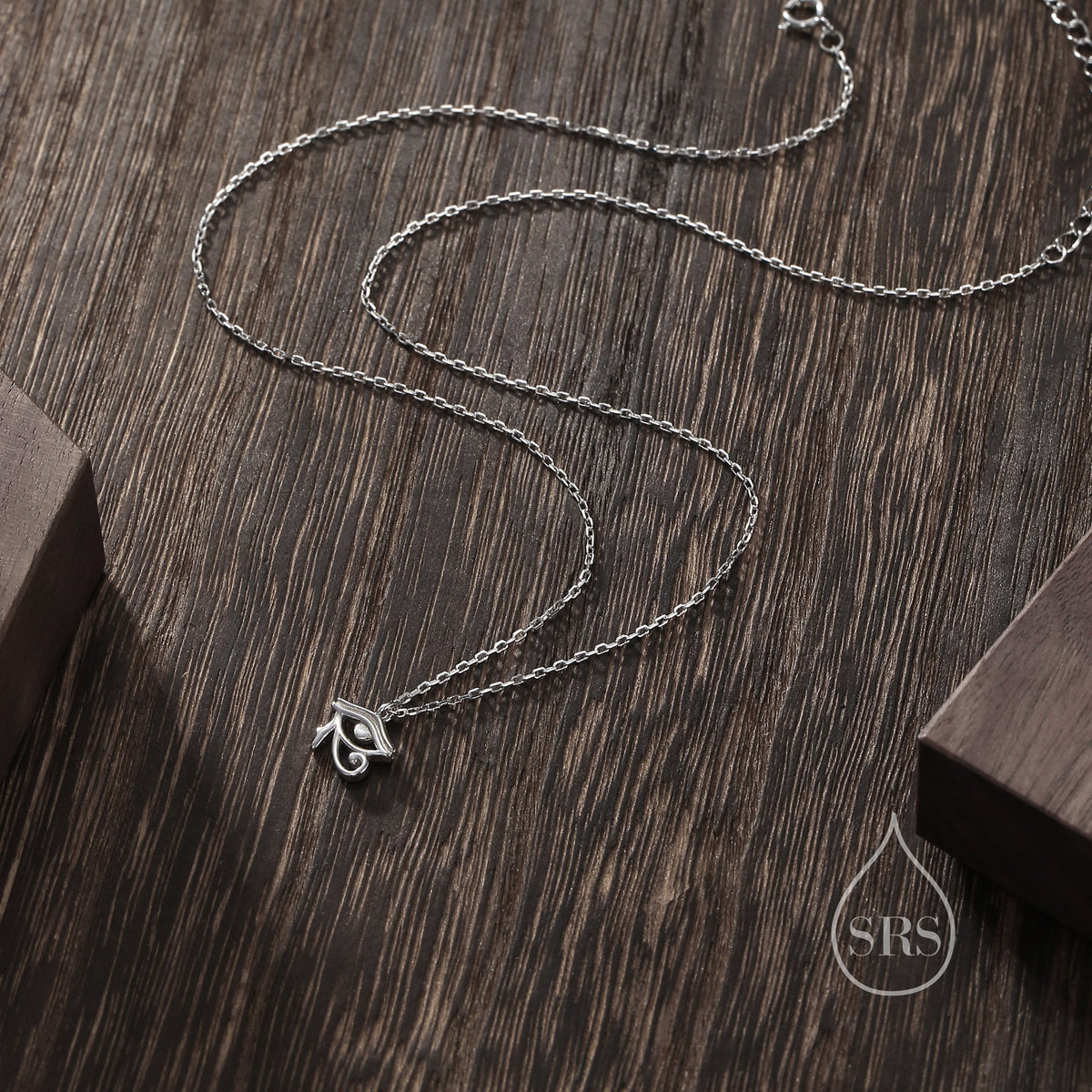 Eye of Horus Pendant Necklace