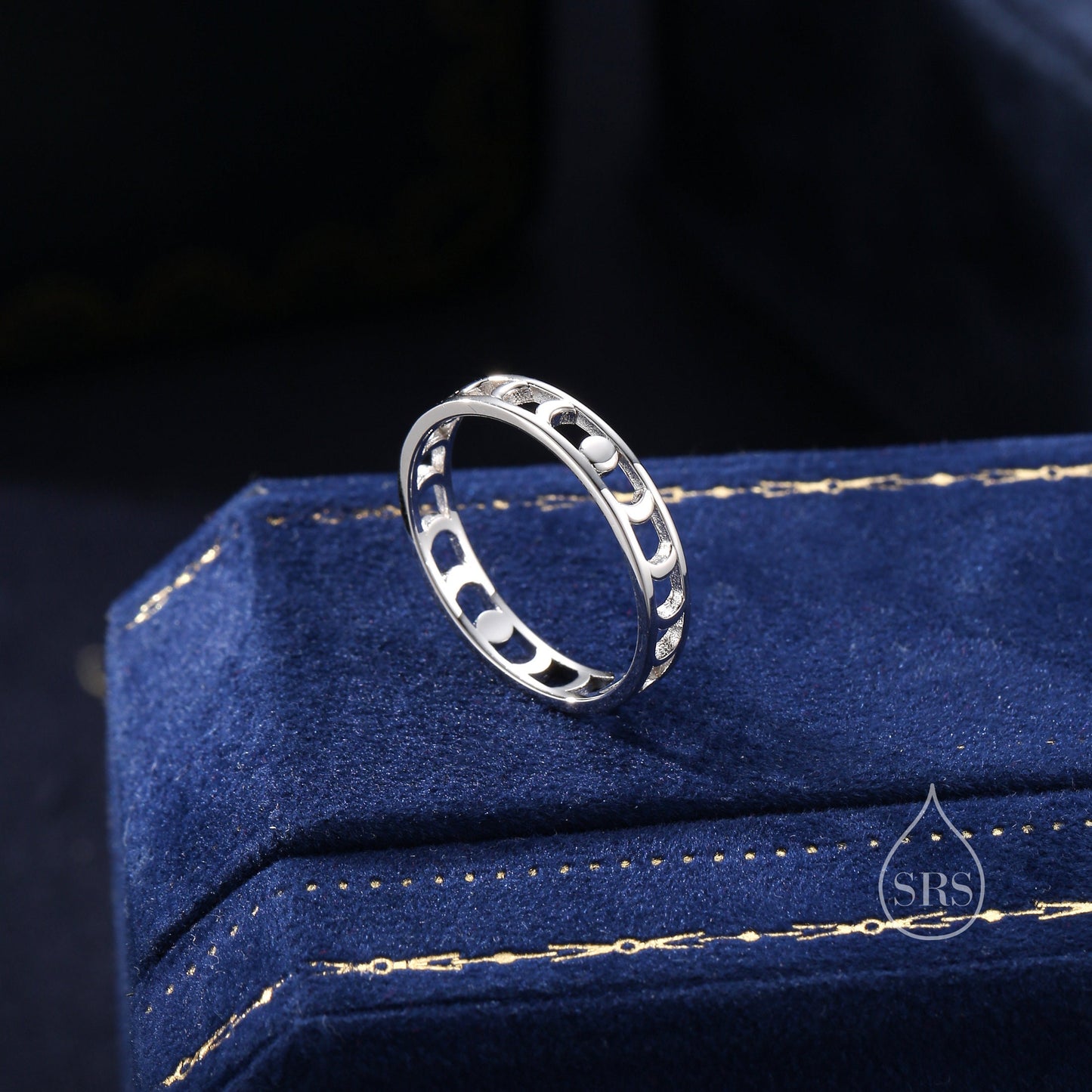 Sterling Silver Moon Phase Ring, US 5 6 7 8 Size,  Celestial Jewellery, Dainty and Delicate, Moon Ring