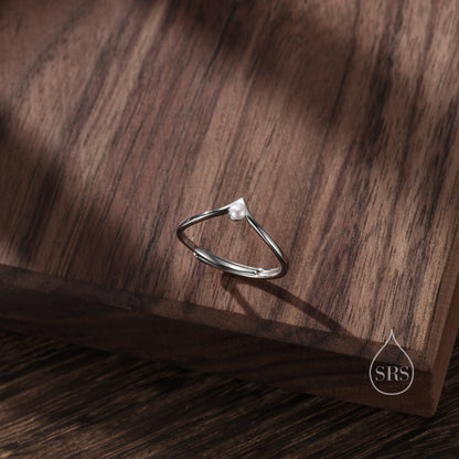 Minimalist Natural Pearl V Ring in Sterling Silver, 3mm Genuine Freshwater Chevron Ring, Adjustable Size Tiara Ring, Real Pearl V Ring