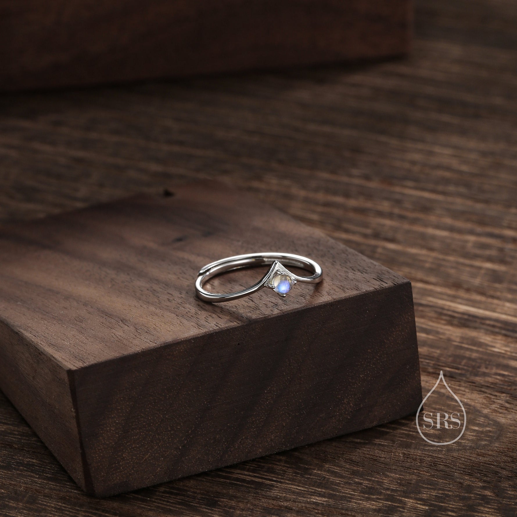 Minimalist Moonstone V Ring in Sterling Silver, 3mm Prong Set Lab Moonstone Ring, Adjustable Size Chevron Ring, Simulated Moonstone Ring