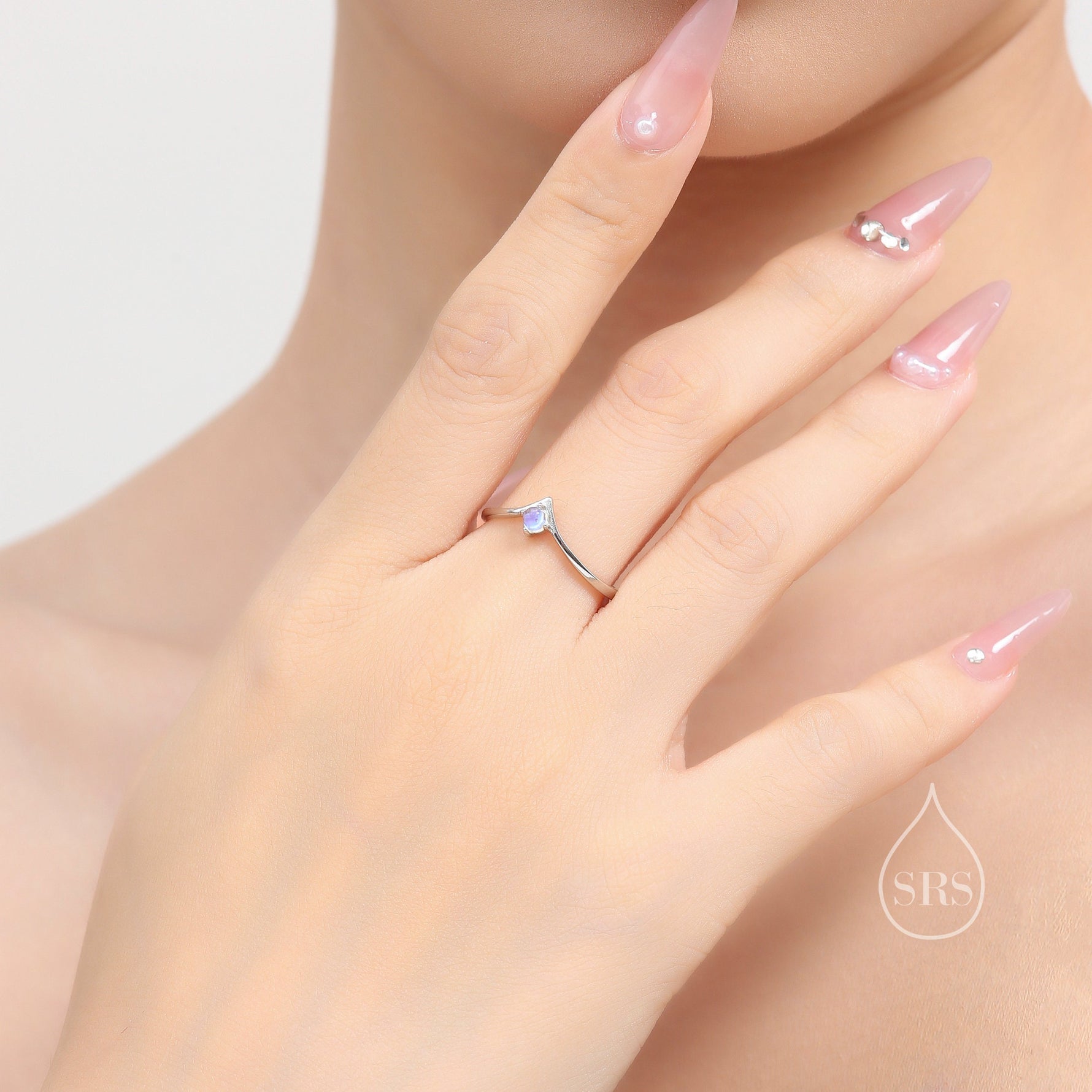 Minimalist Moonstone V Ring in Sterling Silver, 3mm Prong Set Lab Moonstone Ring, Adjustable Size Chevron Ring, Simulated Moonstone Ring