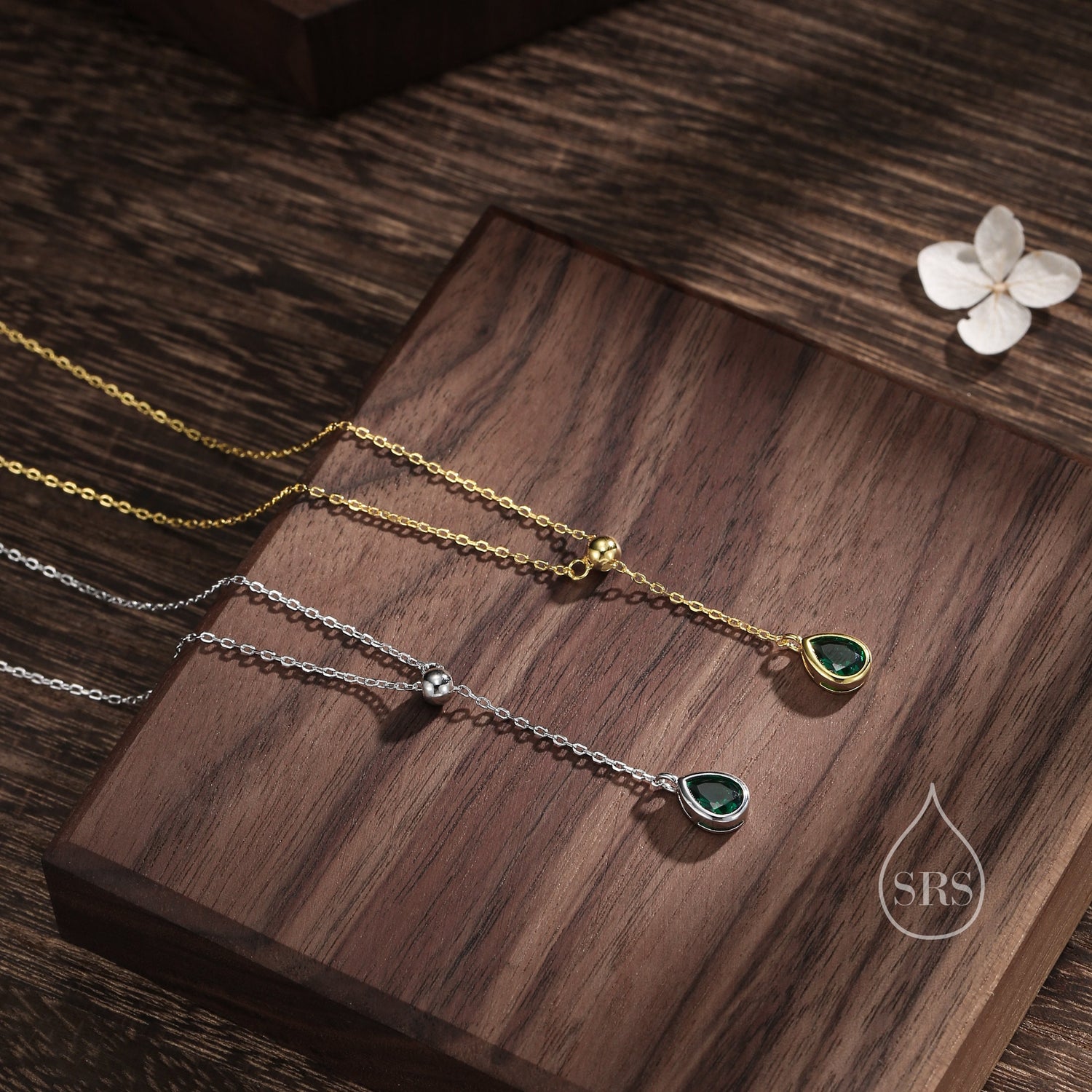 Emerald Green CZ Pea Lariat Necklace