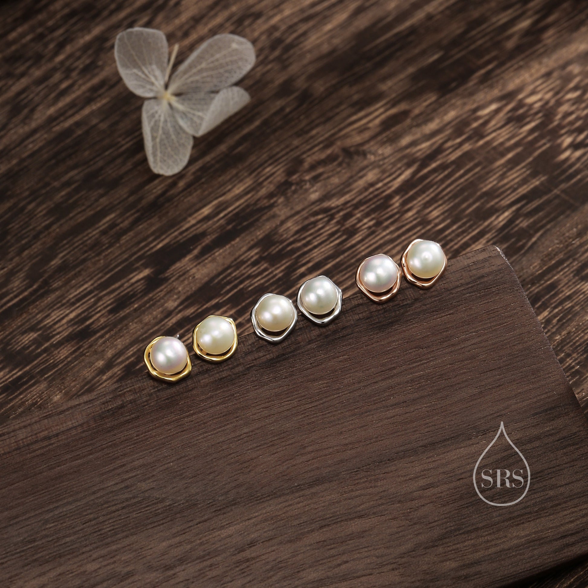 Genuine Freshwater Pearl and Irregular Circle Stud Earrings in Sterling Silver, Delicate Keshi Pearl Halo Earrings, Genuine Pearls