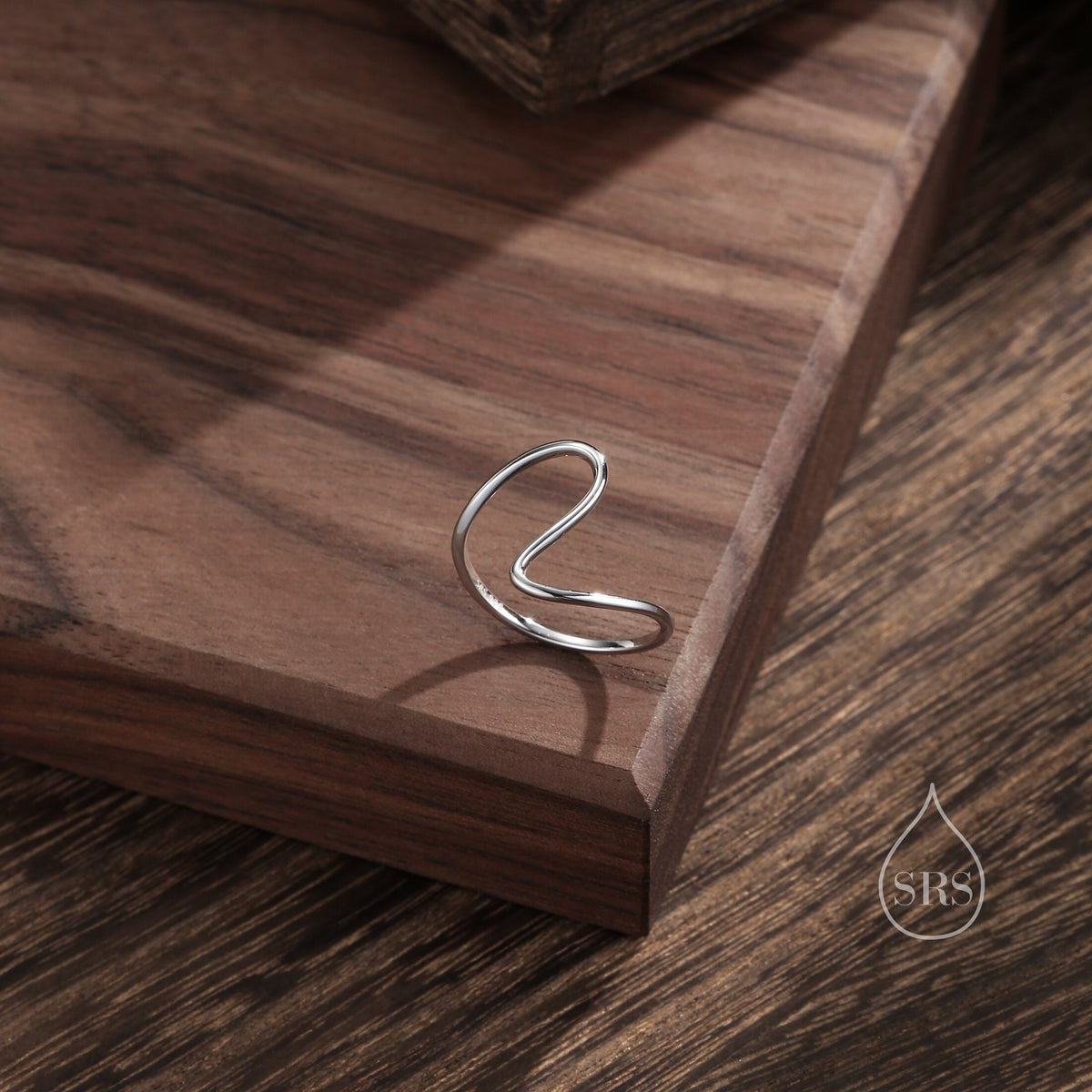Skinny Wave Chevron Ring