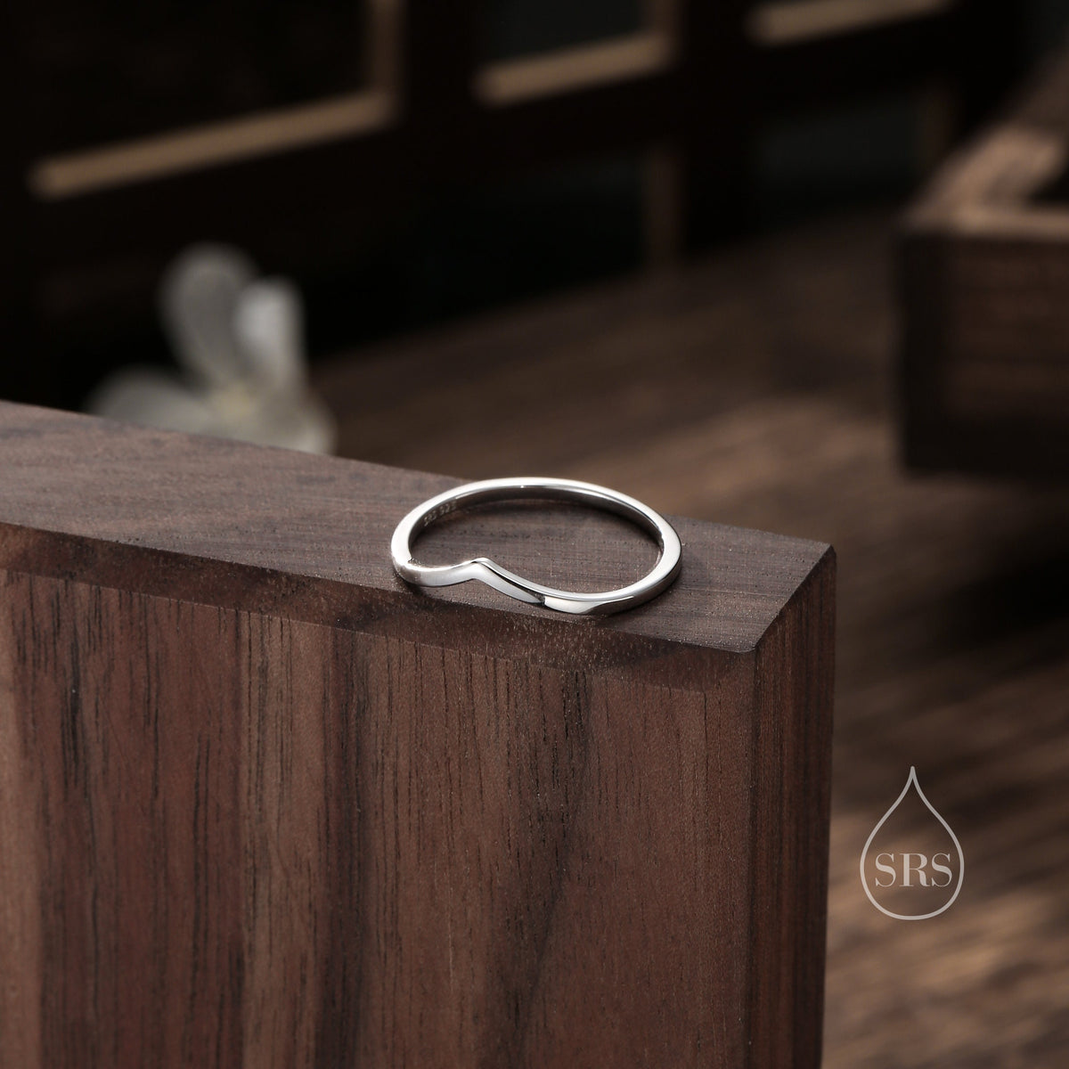 Minimalist Chevron Ring