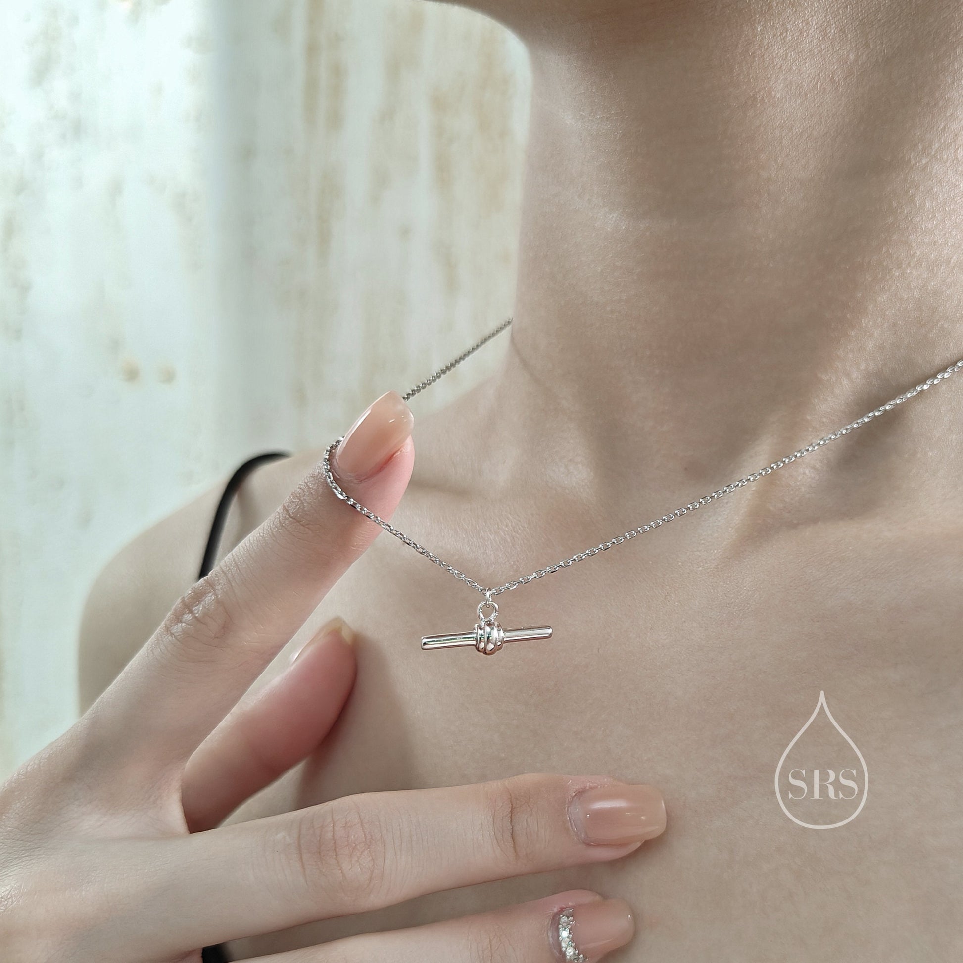 Balanced Bar Necklace in Sterling Silver, Silver or Gold, Horizontal Bar Necklace