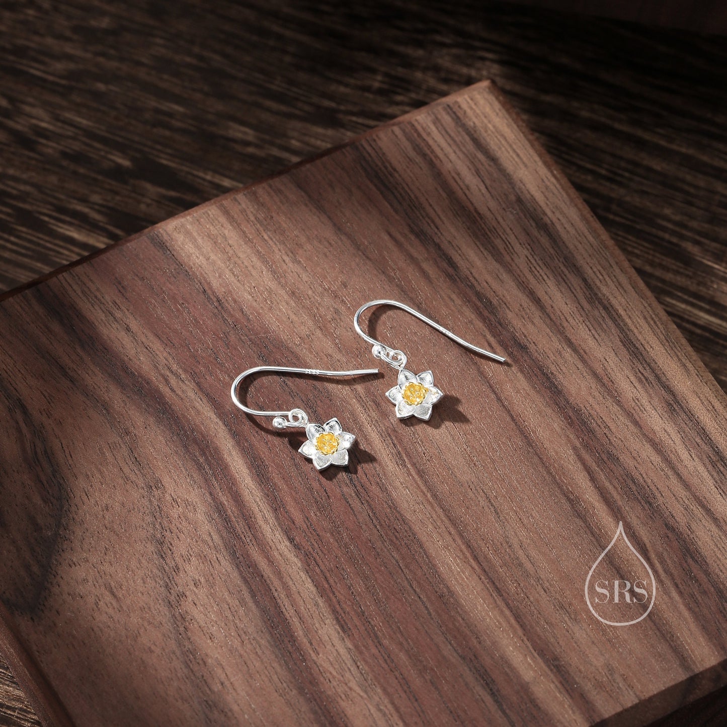 Daffodil Flower Drop Hook Earrings in Sterling Silver, Partial Gold, Flower hoop Earrings, Daffodil Floral Earrings