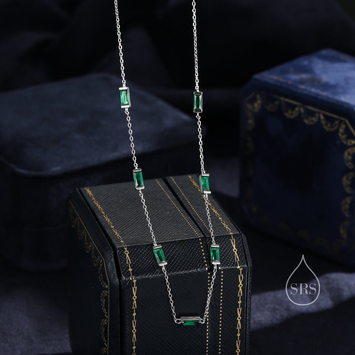 Emerald Green Baguette CZ Satellite Necklace in Sterling Silver, Silver or Gold, Sterling Silver Green CZ Baguette Chain Necklace