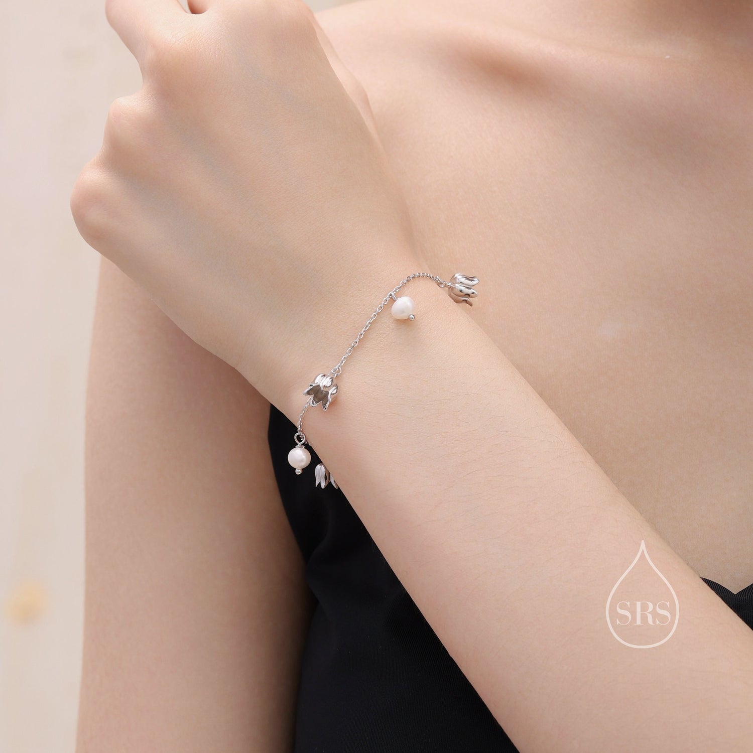 Lily of the Valley Flower and Freshwater Pearl Charm Bracelet in Sterling Silver, Flower Bracelet with Natural Pearls, Genuine Pearls