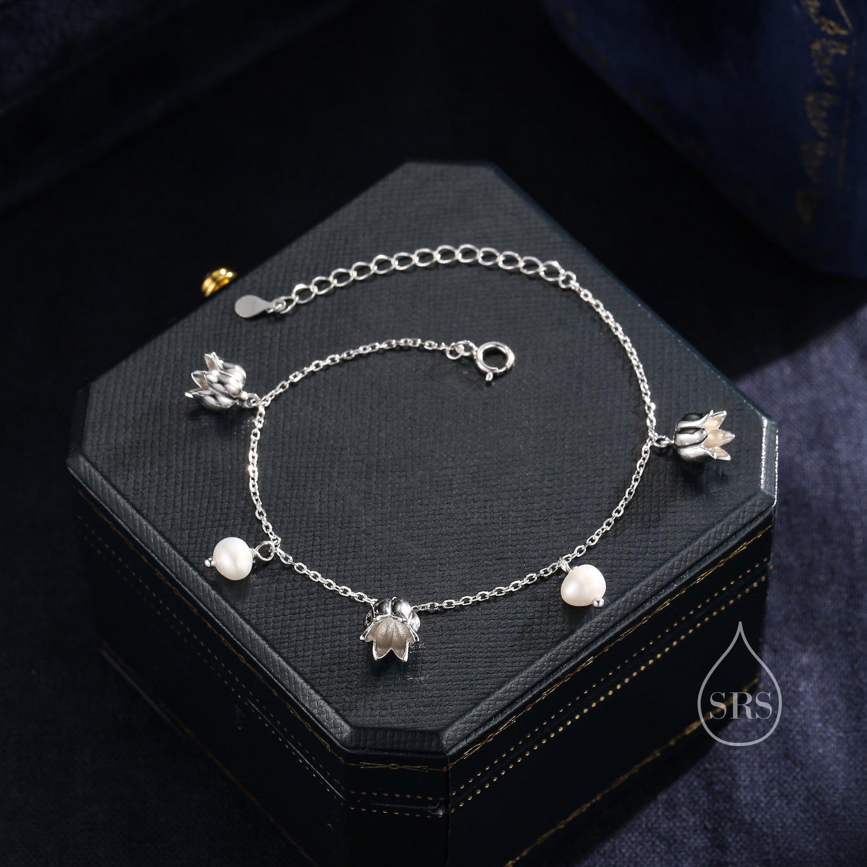 Lily of the Valley Flower and Freshwater Pearl Charm Bracelet in Sterling Silver, Flower Bracelet with Natural Pearls, Genuine Pearls