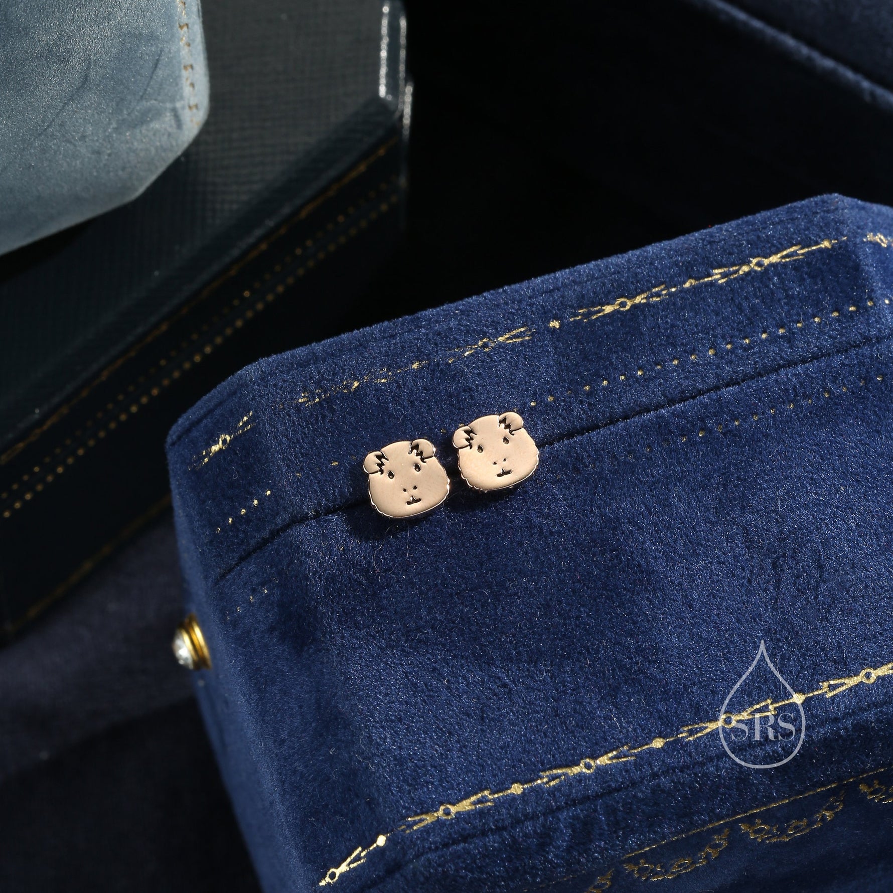 Sterling Silver Guinea Pig 16G Flat Back Labret Earrings, Animal