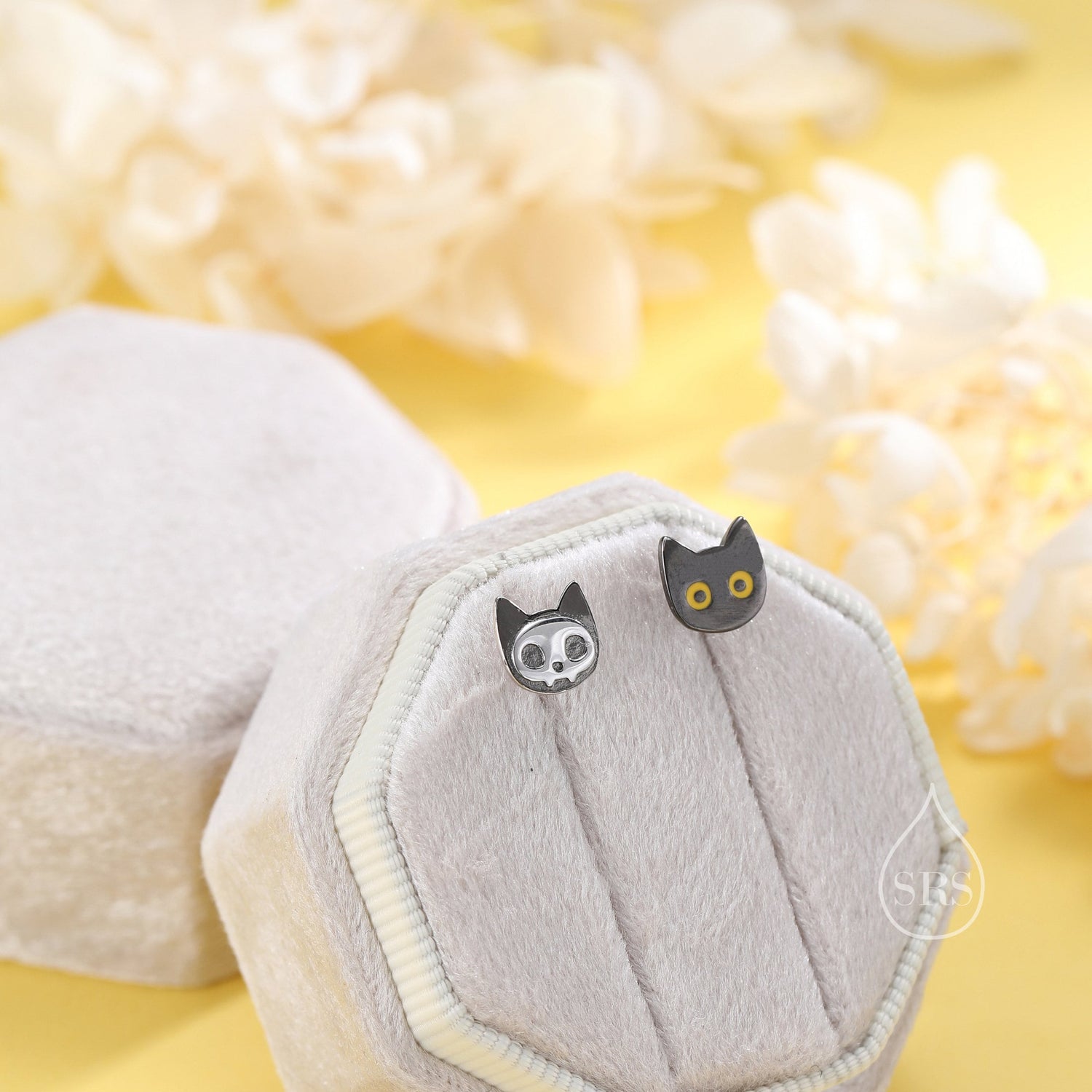 Schrodinger's Cat Asymmetric Stud Earrings, Mismatched Black Cat Stud Earrings in Sterling Silver, Black Rhodium Coated Cat Earrings