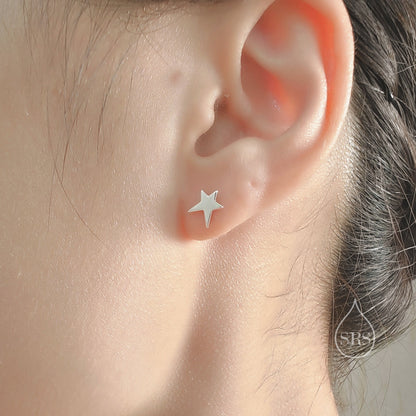 Tiny Shooting Star Stud Earrings in Sterling Silver, Silver Gold or Rose Gold, Star Stud Earrings, Celestial Jewellery