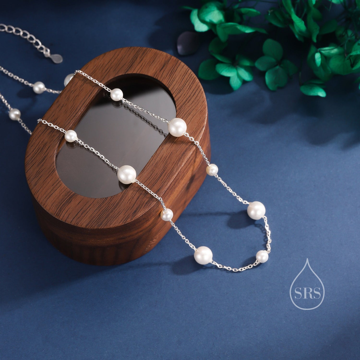 Mother of Pearl Choker Necklace in Sterling Silver, Silver or Gold , Adjustable Length, Short Pearl Necklace, Satellite Beaded Necklace
