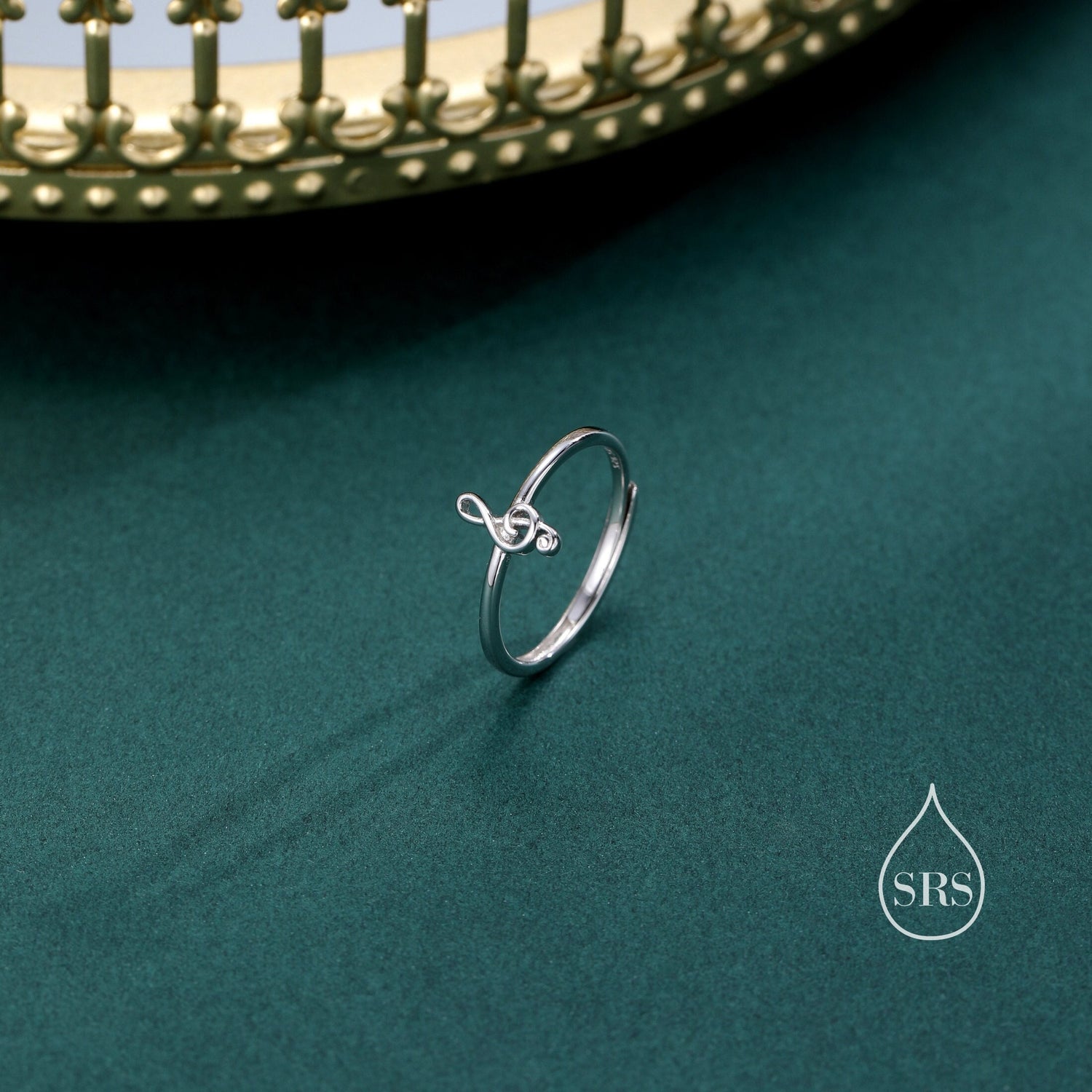 Minimalist Treble Clef Music Note Motif Ring