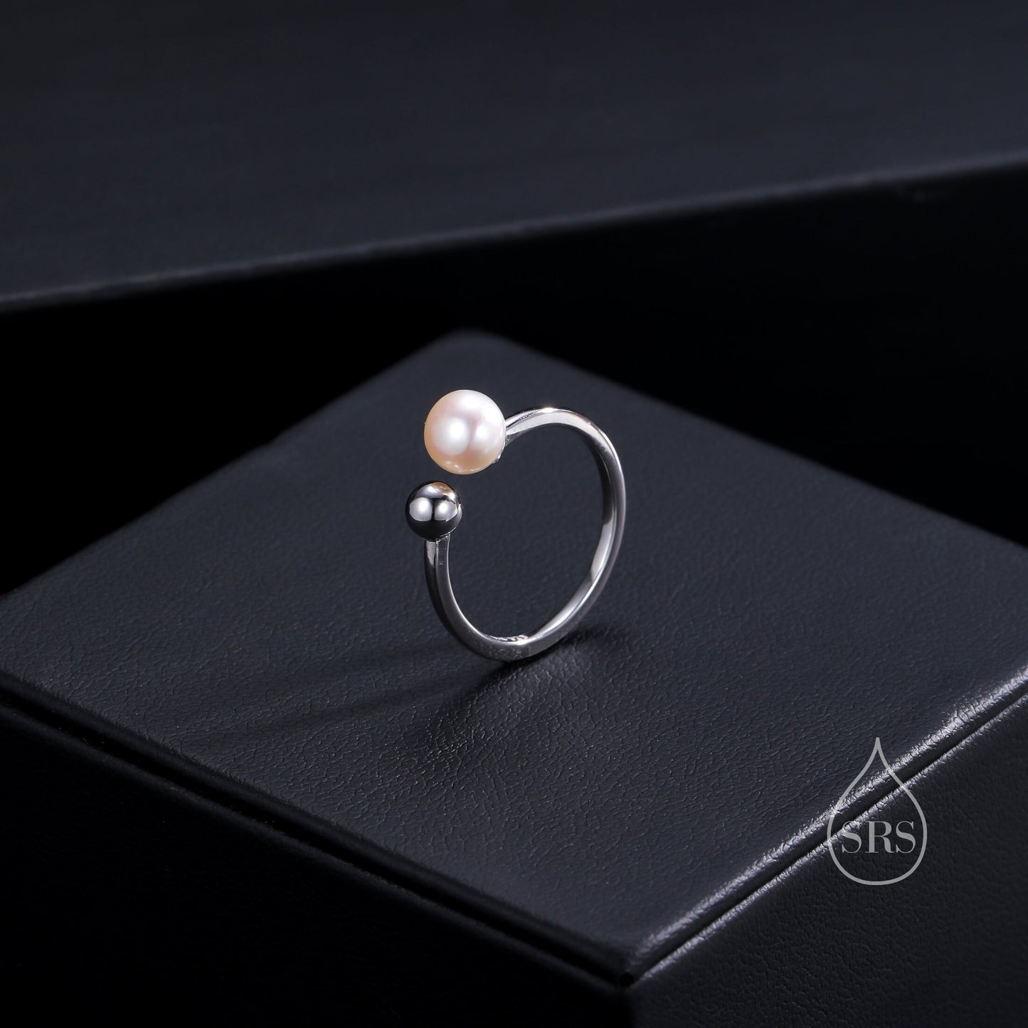 Minimalist Pearl and Ball Open Ring in Sterling Silver, Genuine Freshwater Adjustable Ring, Adjustable Size Pearl Ring, Real Pearl Ring