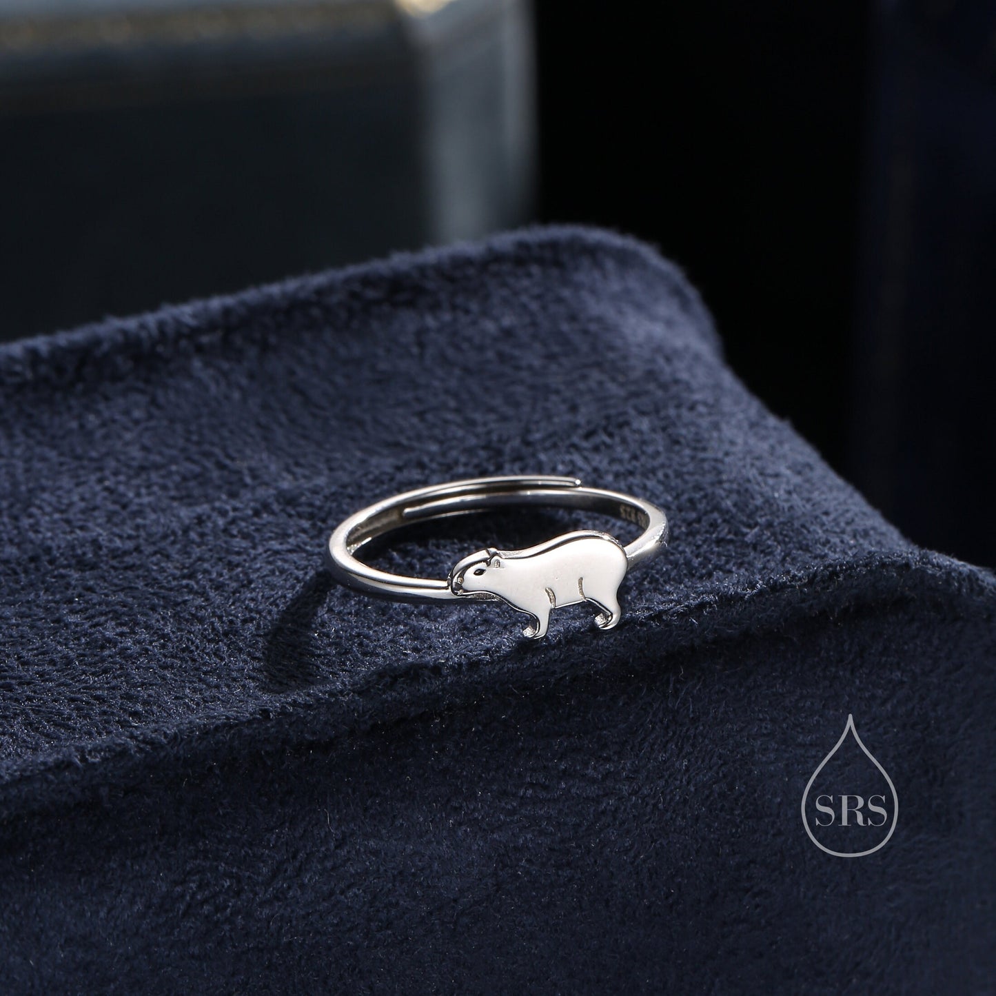 Capybara Ring in Sterling Silver, Adjustable Size, Cute Capybara Ring, Sterling silve Water Animal ring.