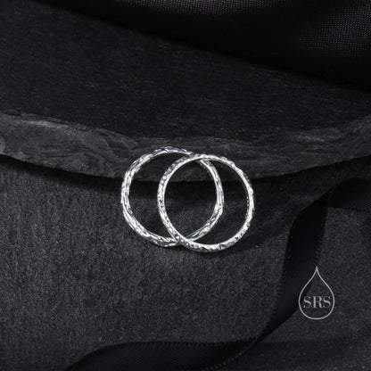 Organic Shape Minimalist Ring in Sterling Silver, Hammered Ring, Molten Shape Ring, US Size 5-8