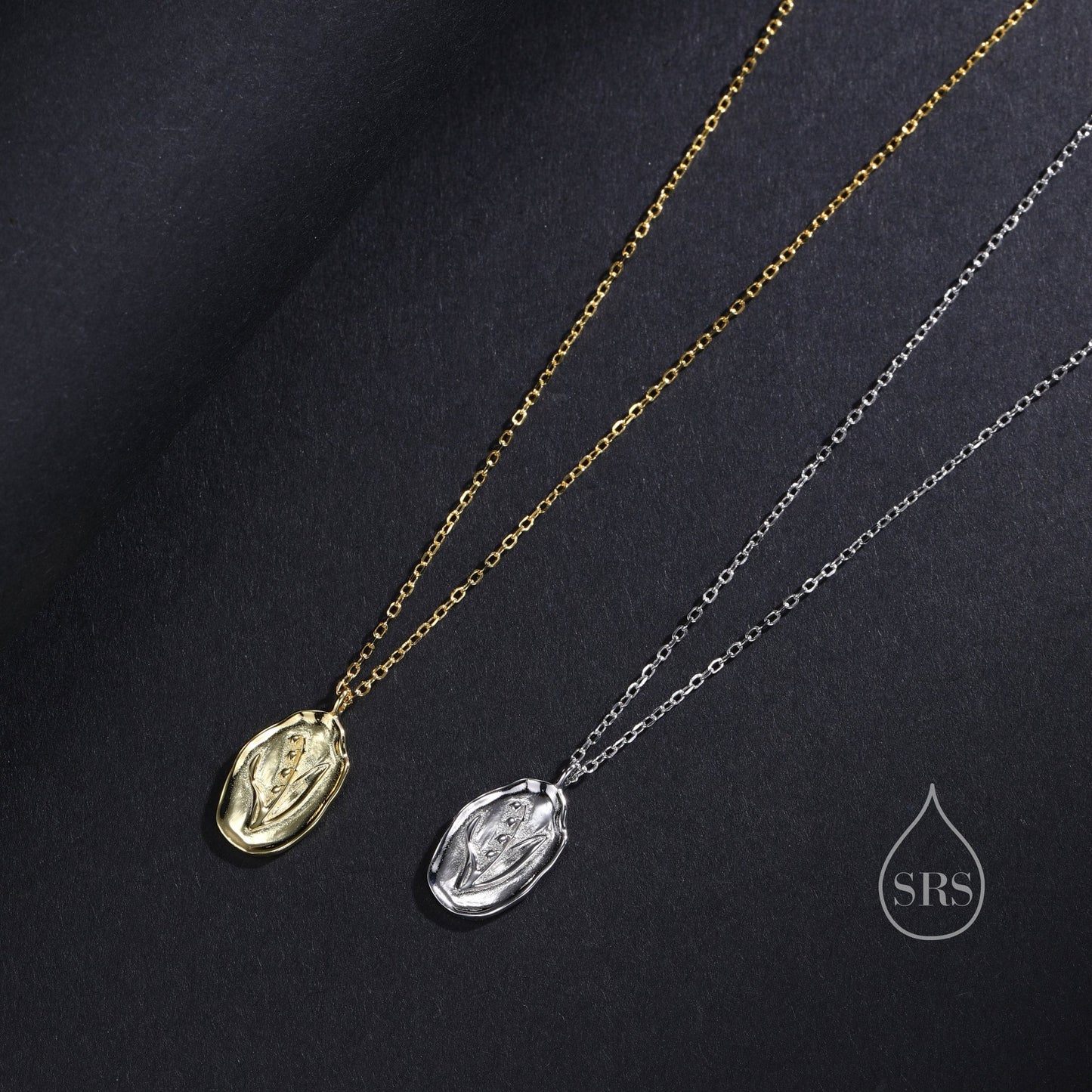 Lily of the Valley Flower Oval Pendant Necklace in Sterling Silver, Silver or Gold, May Birth Flower, Nature Inspired Flower Disk Necklace