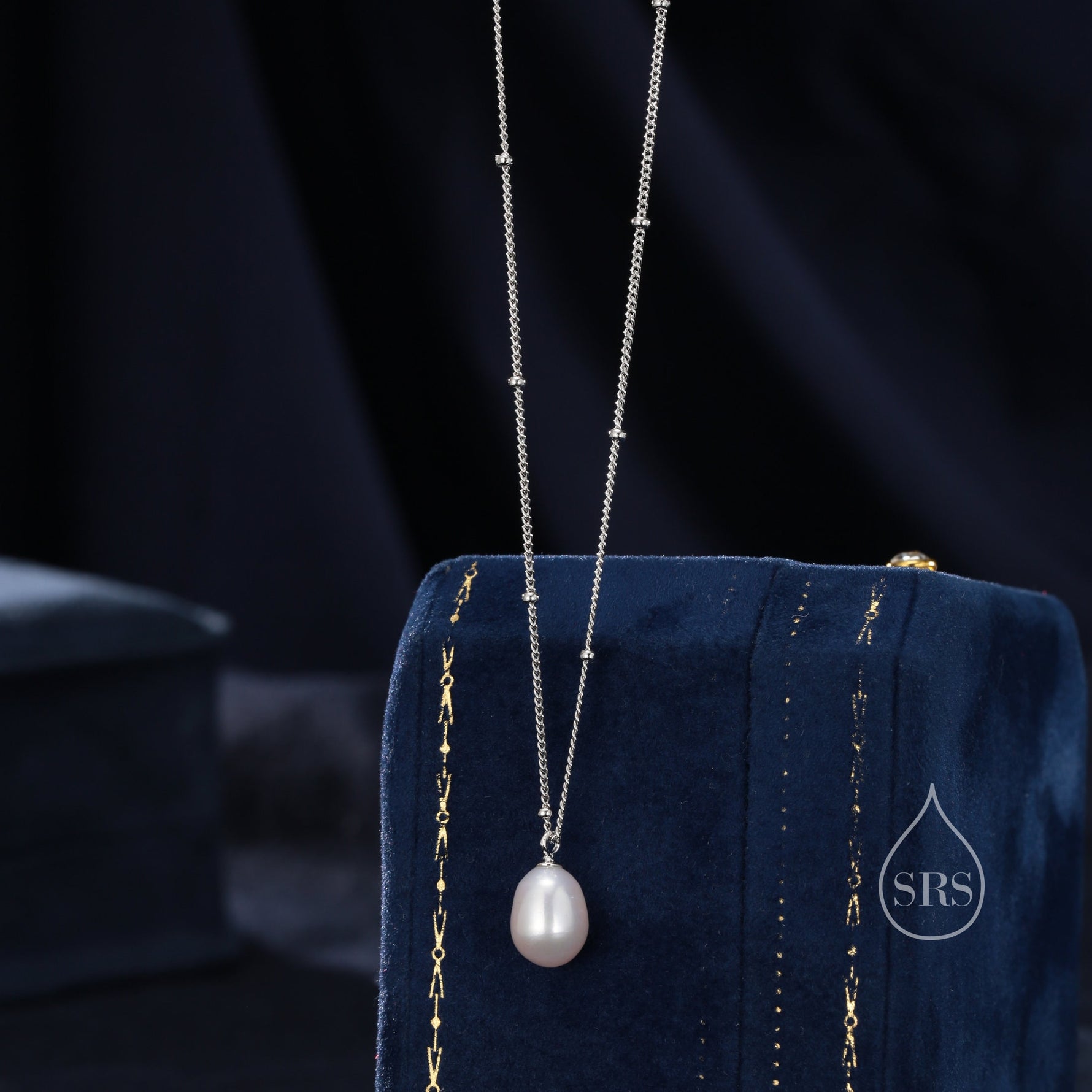 Natural Oval Pearl Necklace in Sterling Silver with a Satellite Chain, Genuine Oval Freshwater Pearl Pendant Necklace in Sterling Silver