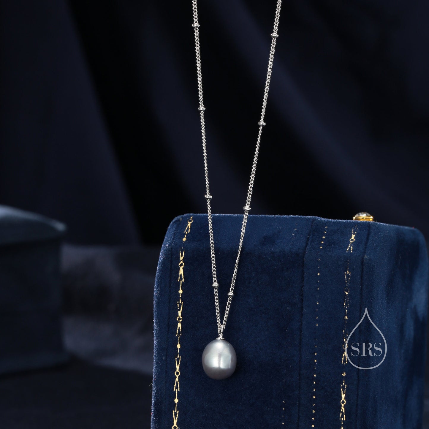 Natural Grey Pearl Necklace in Sterling Silver with a Satellite Chain, Genuine Oval Freshwater Pearl Pendant Necklace in Sterling Silver