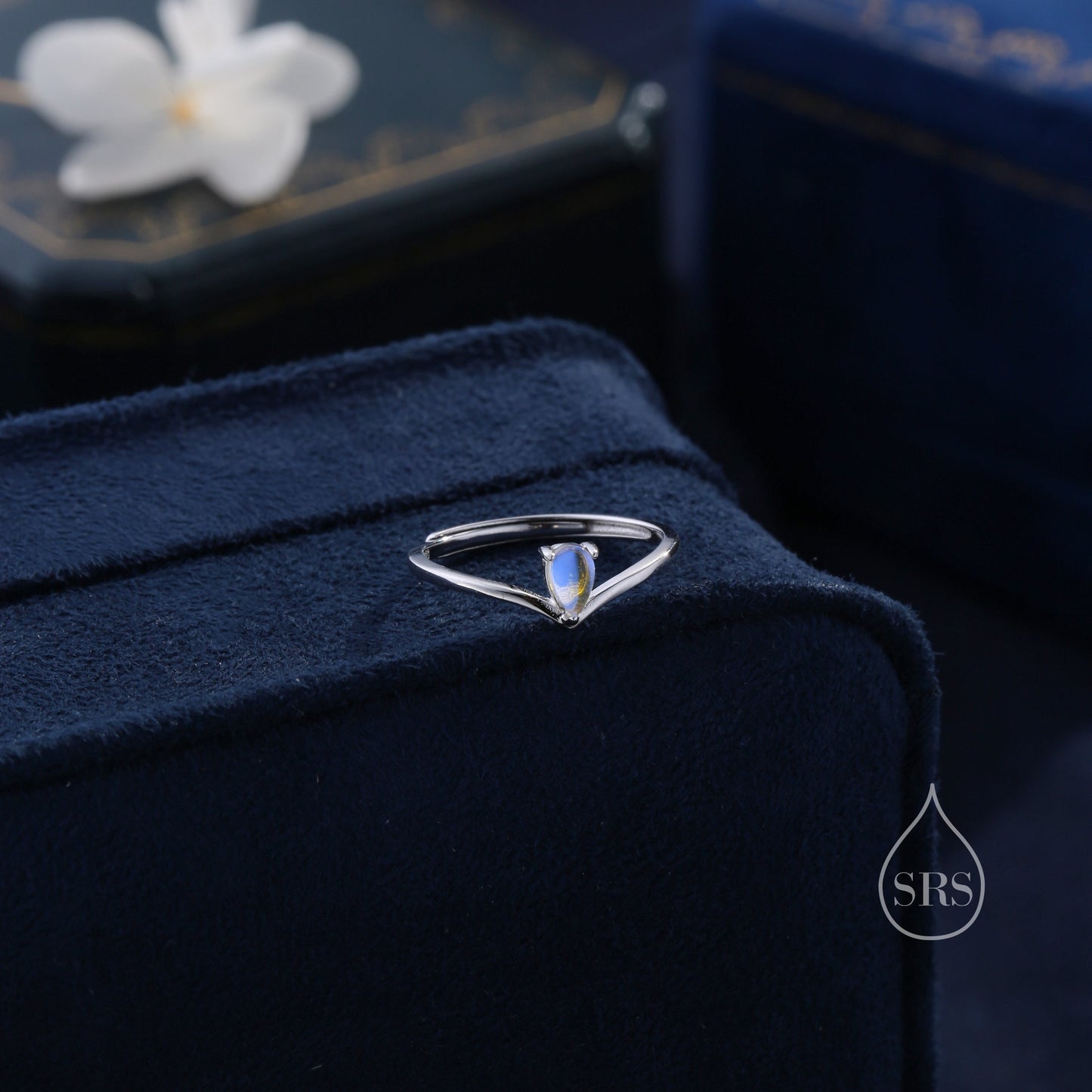 Minimalist Moonstone Droplet V Ring in Sterling Silver, Adjustable Size Prong Set Lab Moonstone Ring, Chevron Ring, Simulated Moonstone Ring