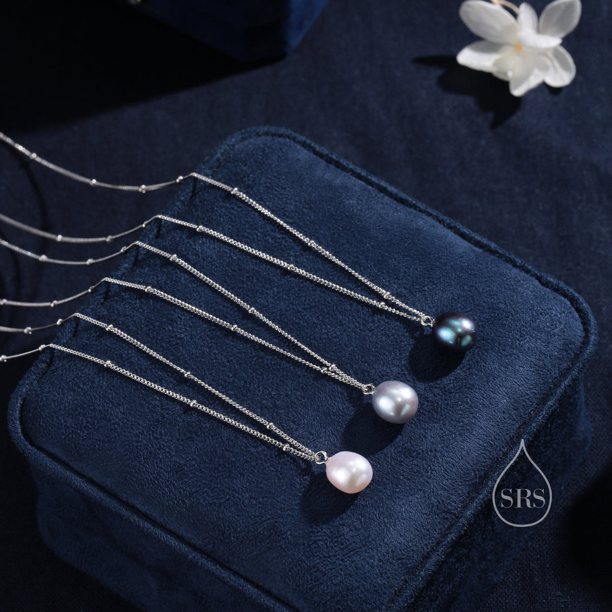 Natural Black Pearl Necklace in Sterling Silver with a Satellite Chain, Genuine Oval Freshwater Pearl Pendant Necklace in Sterling Silver