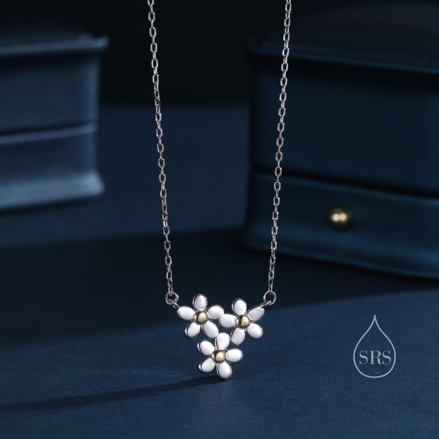 Sterling Silver Forget Me Not Flower Trio Pendant Necklace, Three Flower Bouquet  Necklace, Daisy Chain Necklace, Two Tone Flower Necklace