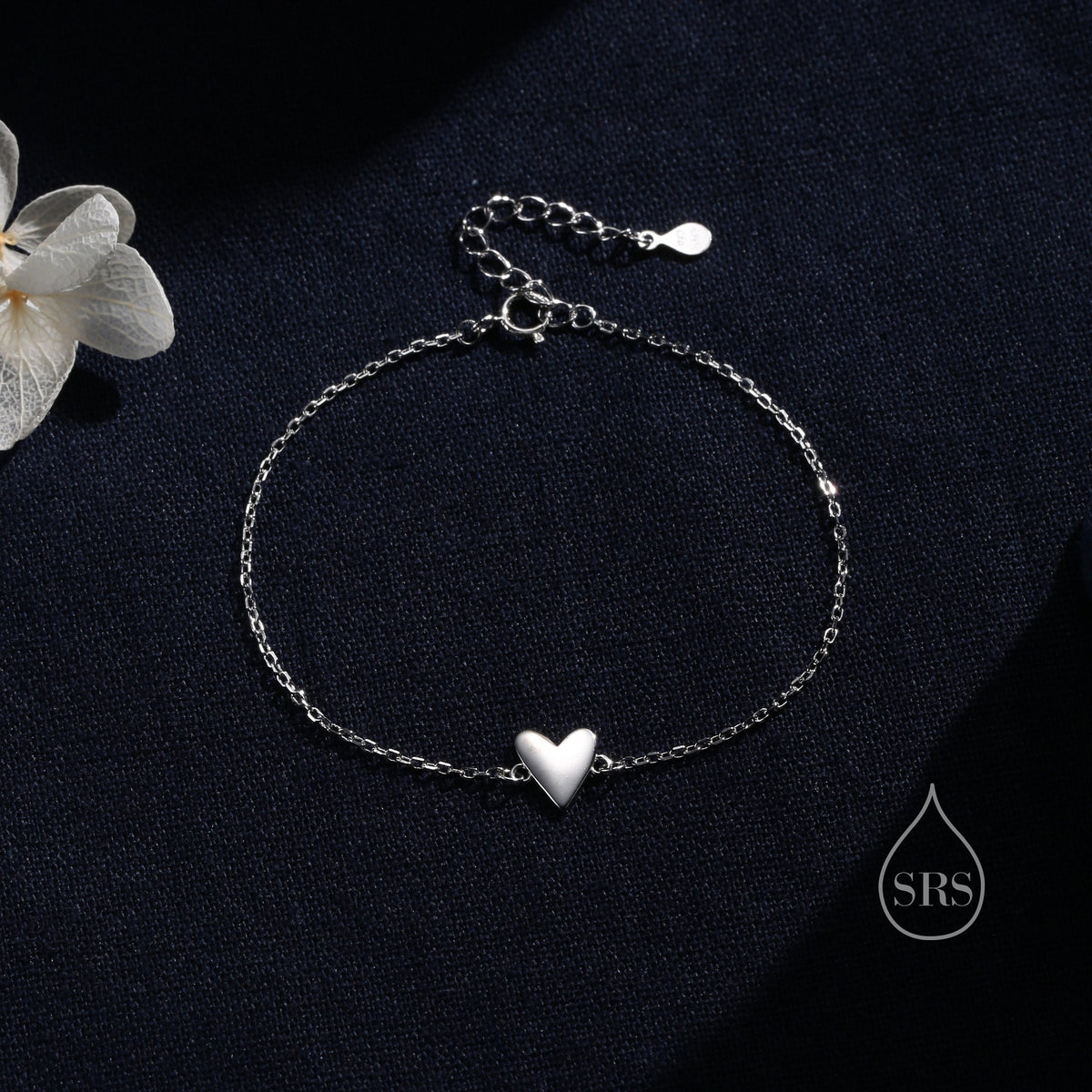Tiny and Delicate Heart Bracelet in Sterling Silver, Silver or Gold or Rose Gold, Small Heart Bracelet, Silver Heart Bracelet