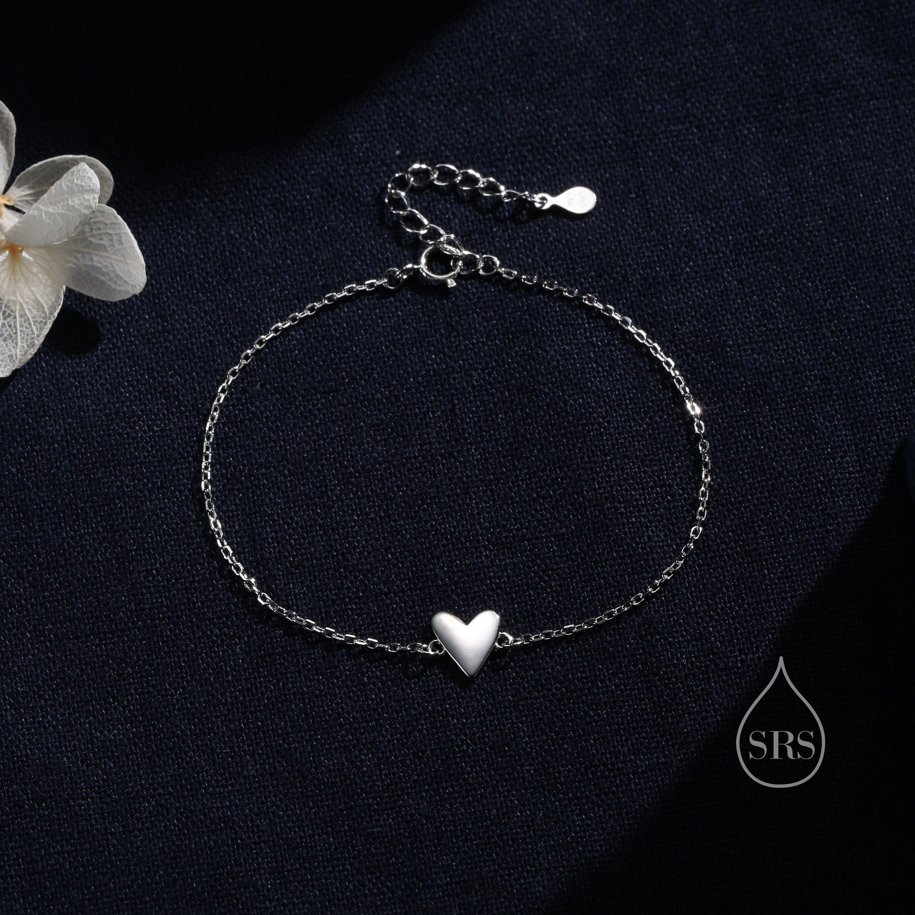 Tiny and Delicate Heart Bracelet in Sterling Silver, Silver or Gold or Rose Gold, Small Heart Bracelet, Silver Heart Bracelet