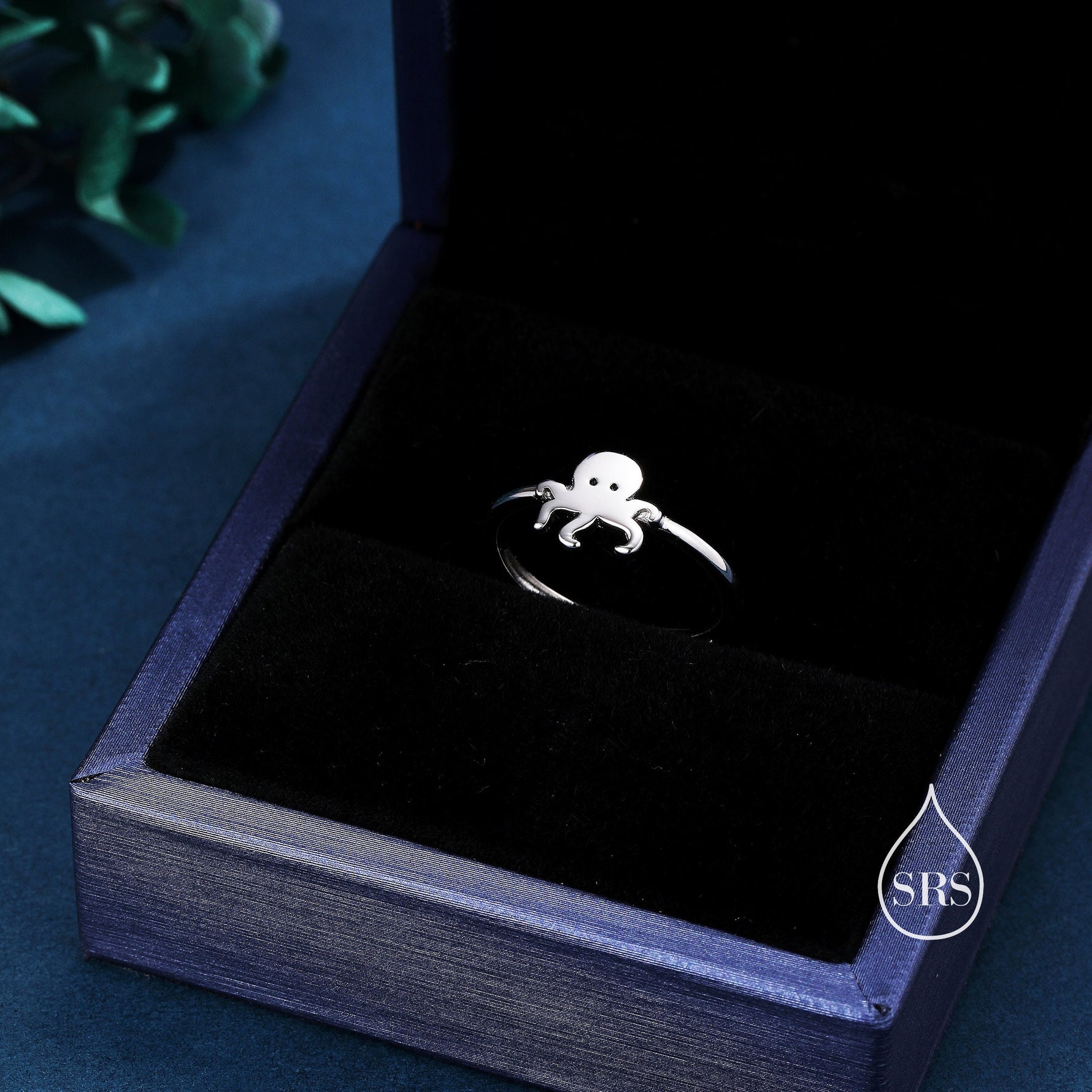 Sterling Silver Cute Little Octopus Ring, Adjustable Size, Cute Octopus Jewellery, Dainty and Delicate, Octopus Ring, Ocean Fish Ring